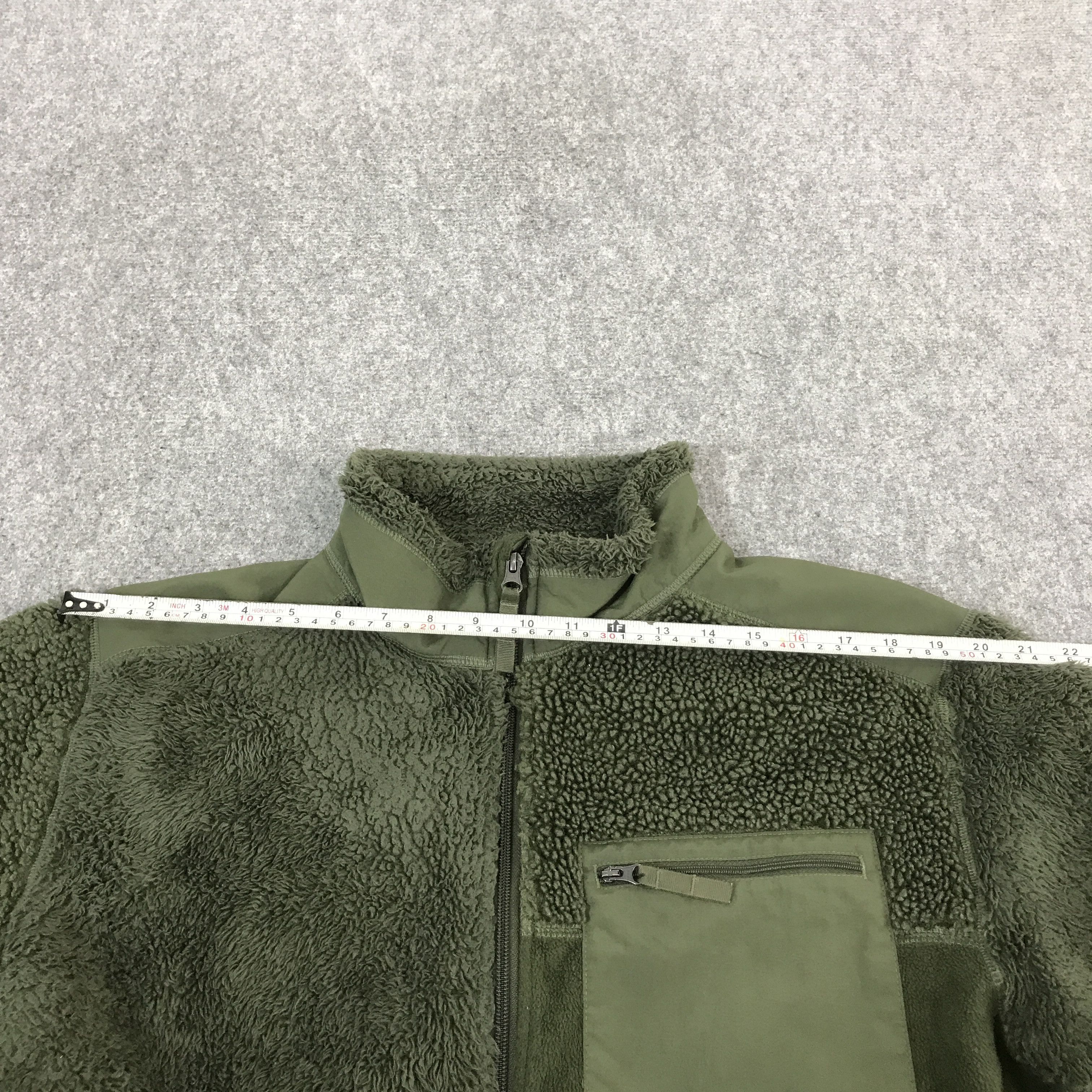Engineered Garments Engineered Garments x uniqlo fleece sherpa jacket Size US M / EU 48-50 / 2 - 8 Thumbnail