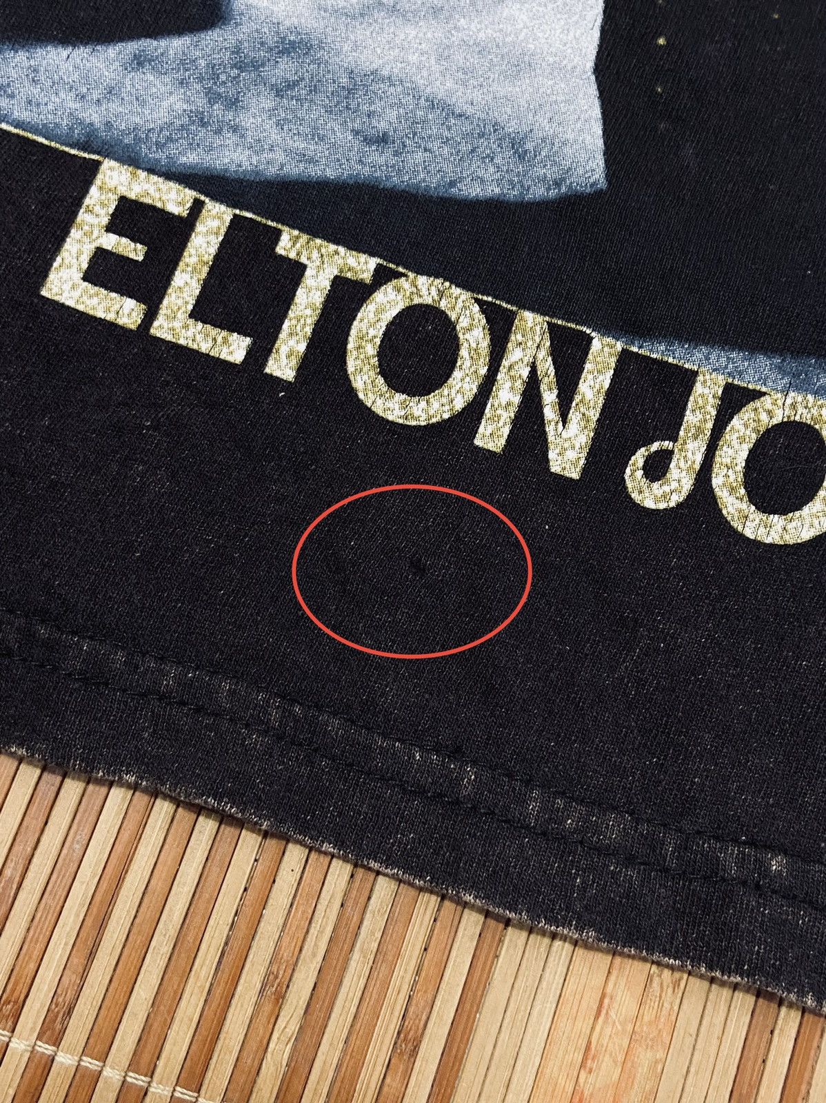 Band Tees ELTON JOHN ROCKET MAN GRAPHIC TEE Size M / US 6-8 / IT 42-44 - 11 Thumbnail