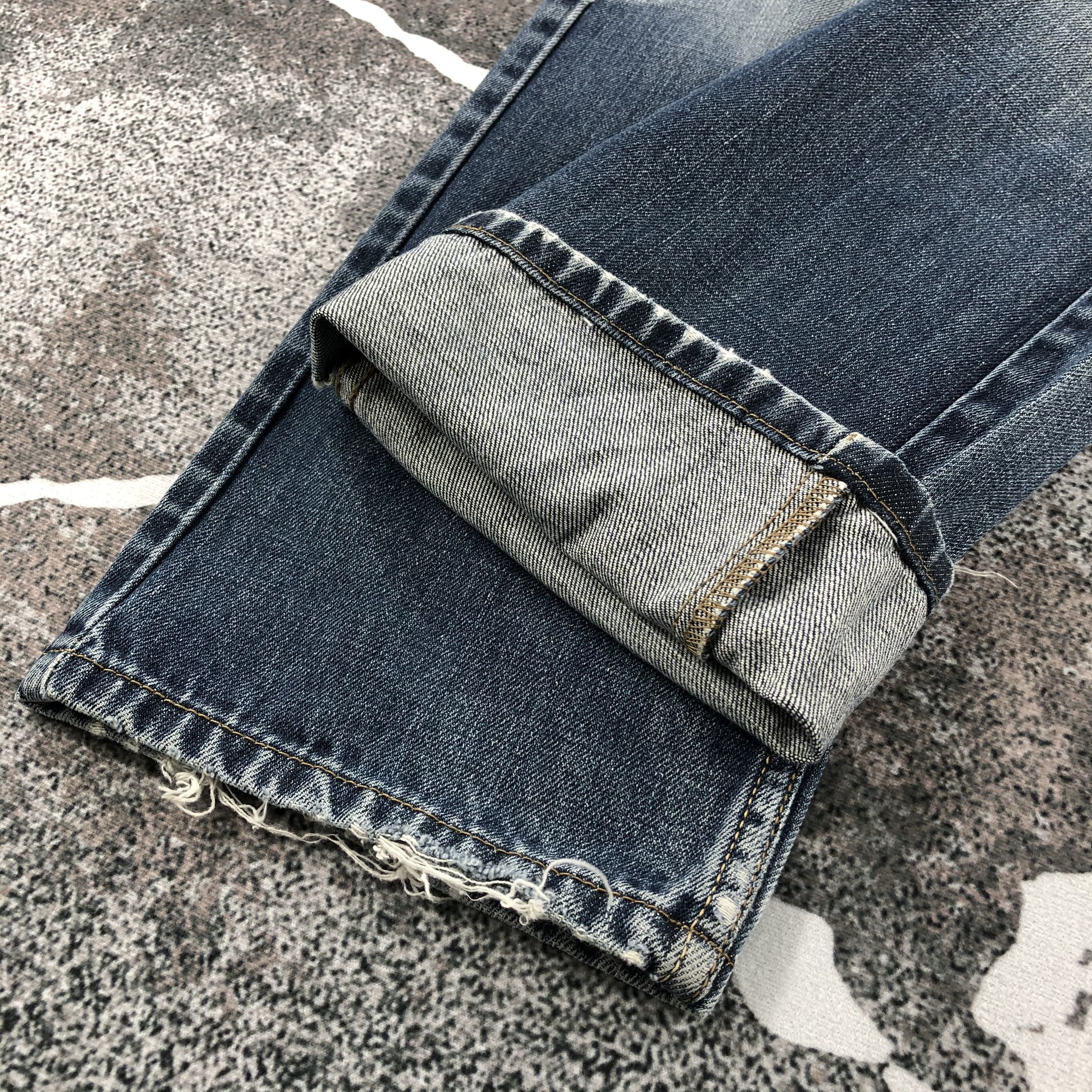 Levi's Vintage Levis 514 Jeans Blue Slim Straight Denim KJ593 Size US 30 / EU 46 - 7 Thumbnail