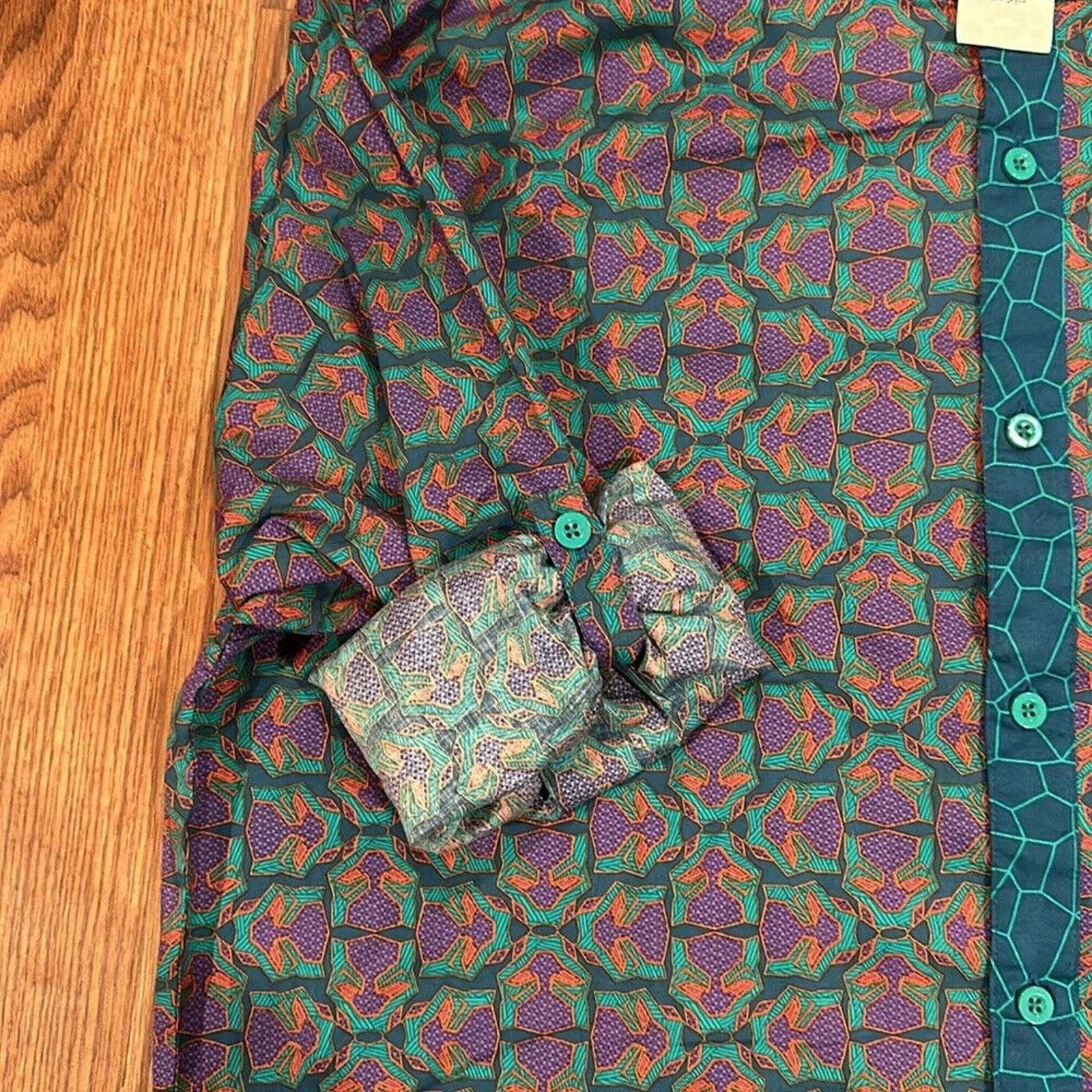 Disney Marvel Black Panther Button Down NWT Size US L / EU 52-54 / 3 - 4 Thumbnail