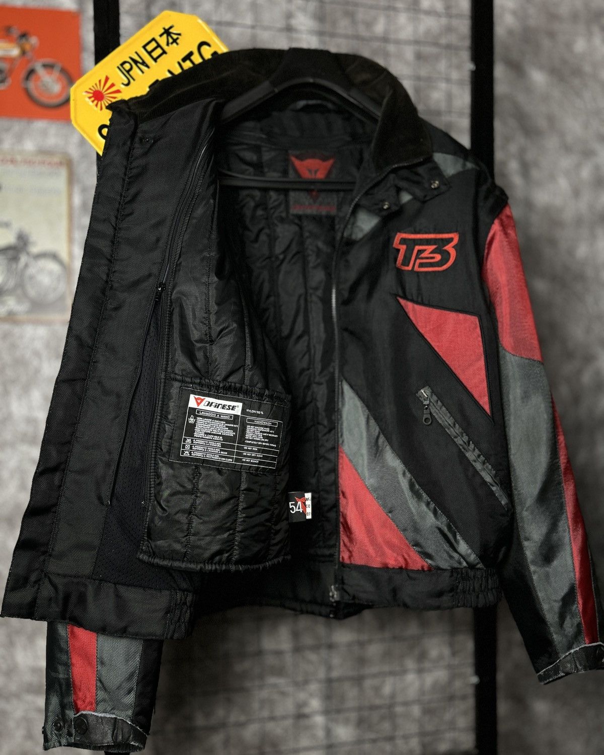 Dainese Dainese italy 90s vintage racing jacket Size US L / EU 52-54 / 3 - 10 Thumbnail