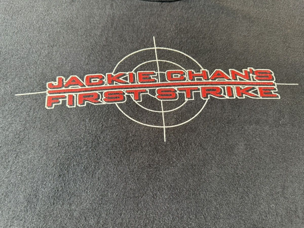 Vintage Vintage Jackie Chan Police story 4 : First Strike Movie tee Size US L / EU 52-54 / 3 - 3 Thumbnail