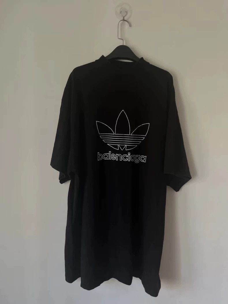 Balenciaga Balenciaga Adidas short sleeve t-shirt Size US XL / EU 56 / 4 - 1 Thumbnail