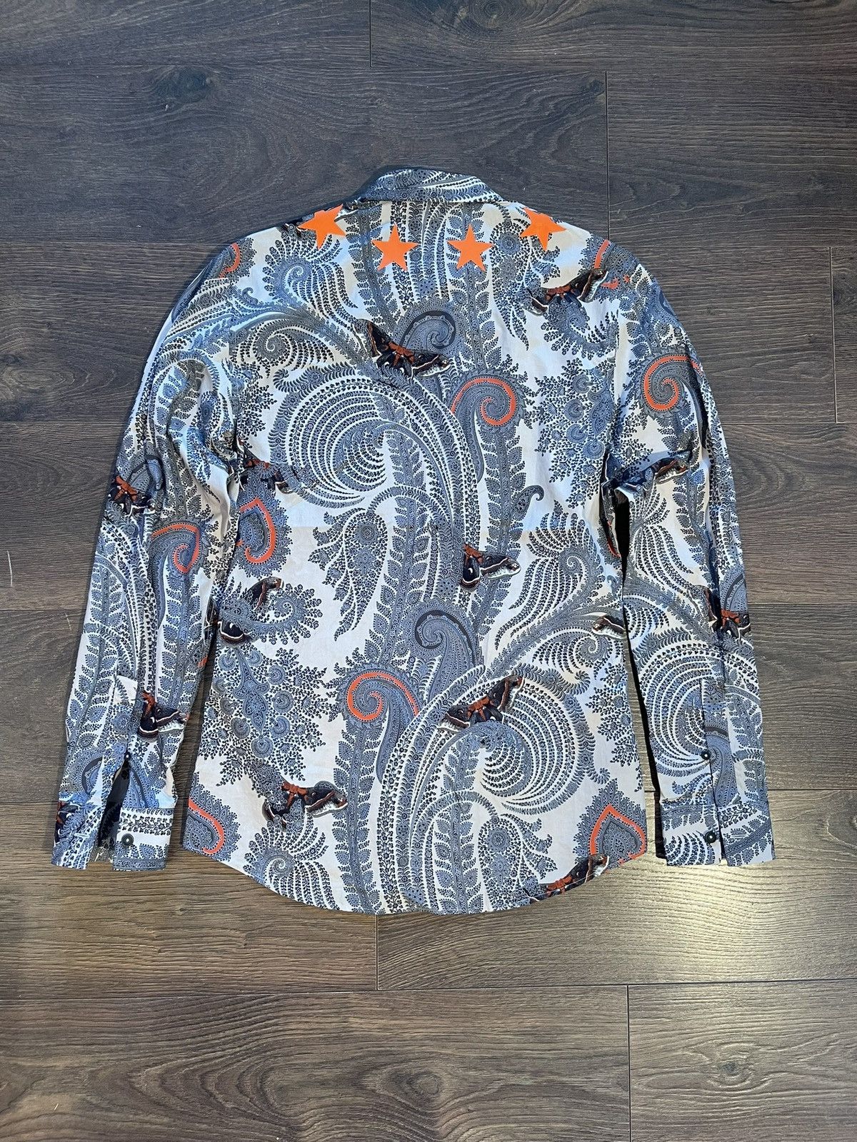 Givenchy Givenchy SS2015 Moth Button up Size US M / EU 48-50 / 2 - 3 Thumbnail