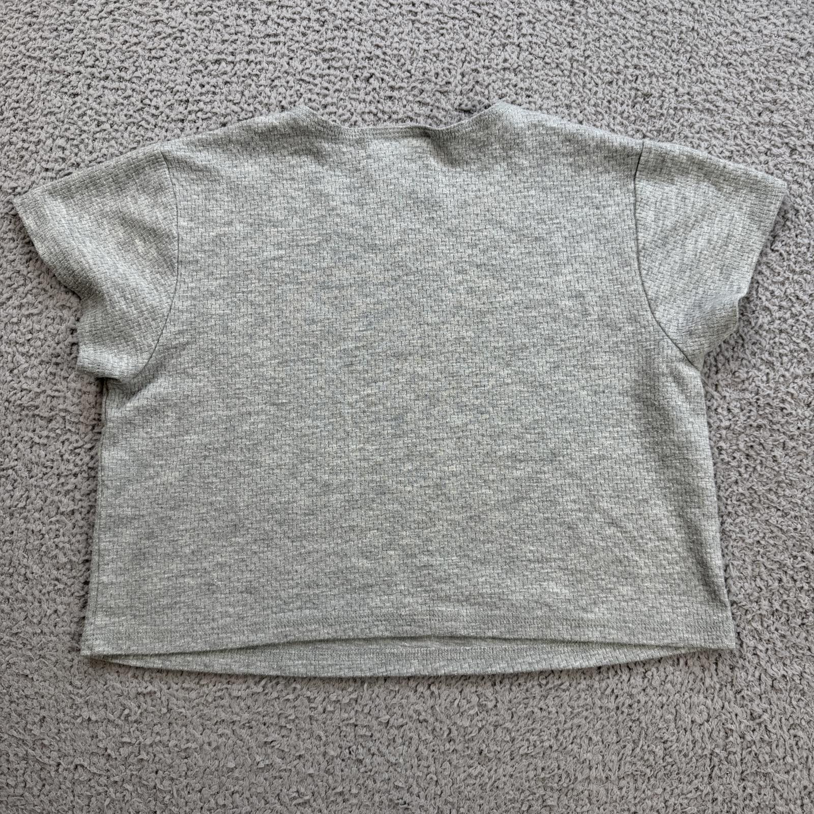 Reebok Vintage Reebok Cropped Baby Tee Gray Made In USA Minimal Size S / US 4 / IT 40 - 2 Thumbnail