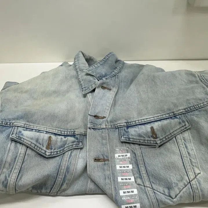 Balenciaga Balenciaga SS24 Blue Denim Jacket for All. Size US L / EU 52-54 / 3 - 7 Thumbnail