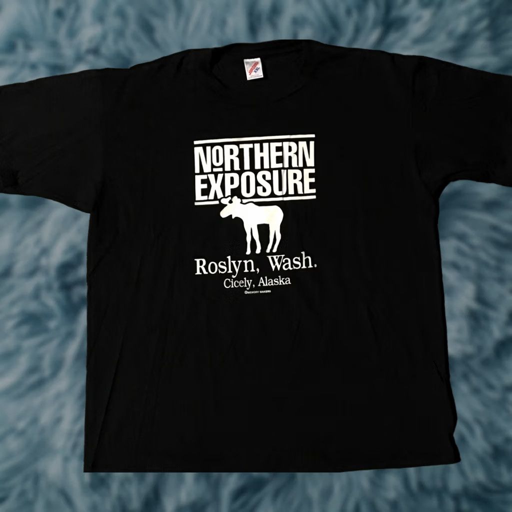 Vintage VINTAGE Northern Exposure TV Film Crew Promo Shirt 2XL Black Mens T-Shirt 90s USA CBS Comedy Alaska Dress Promo Shirt Size US XXL / EU 58 / 5 - 1 Thumbnail