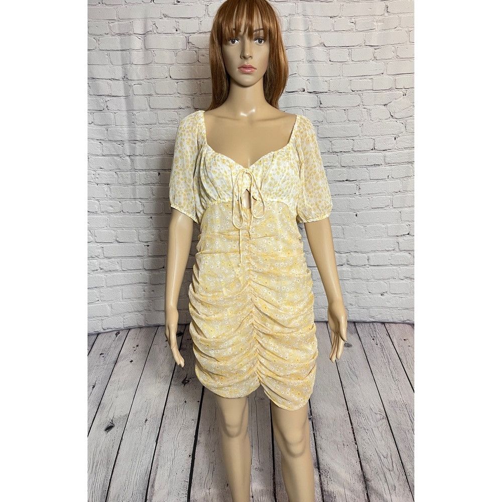 Free People New Free People Tea Yellow Floral Tessa Dress Size M Size M / US 6-8 / IT 42-44 - 3 Thumbnail