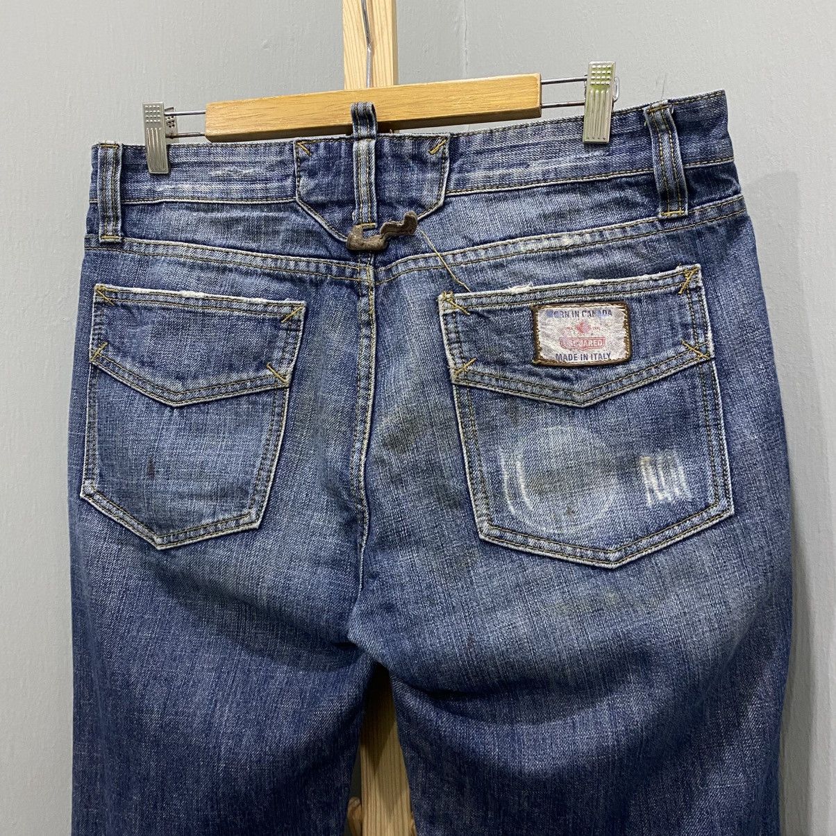 Dsquared2 Dsquared2 Blue Wash Distressed Button-Fly Straight Jeans Size US 32 / EU 48 - 10 Thumbnail