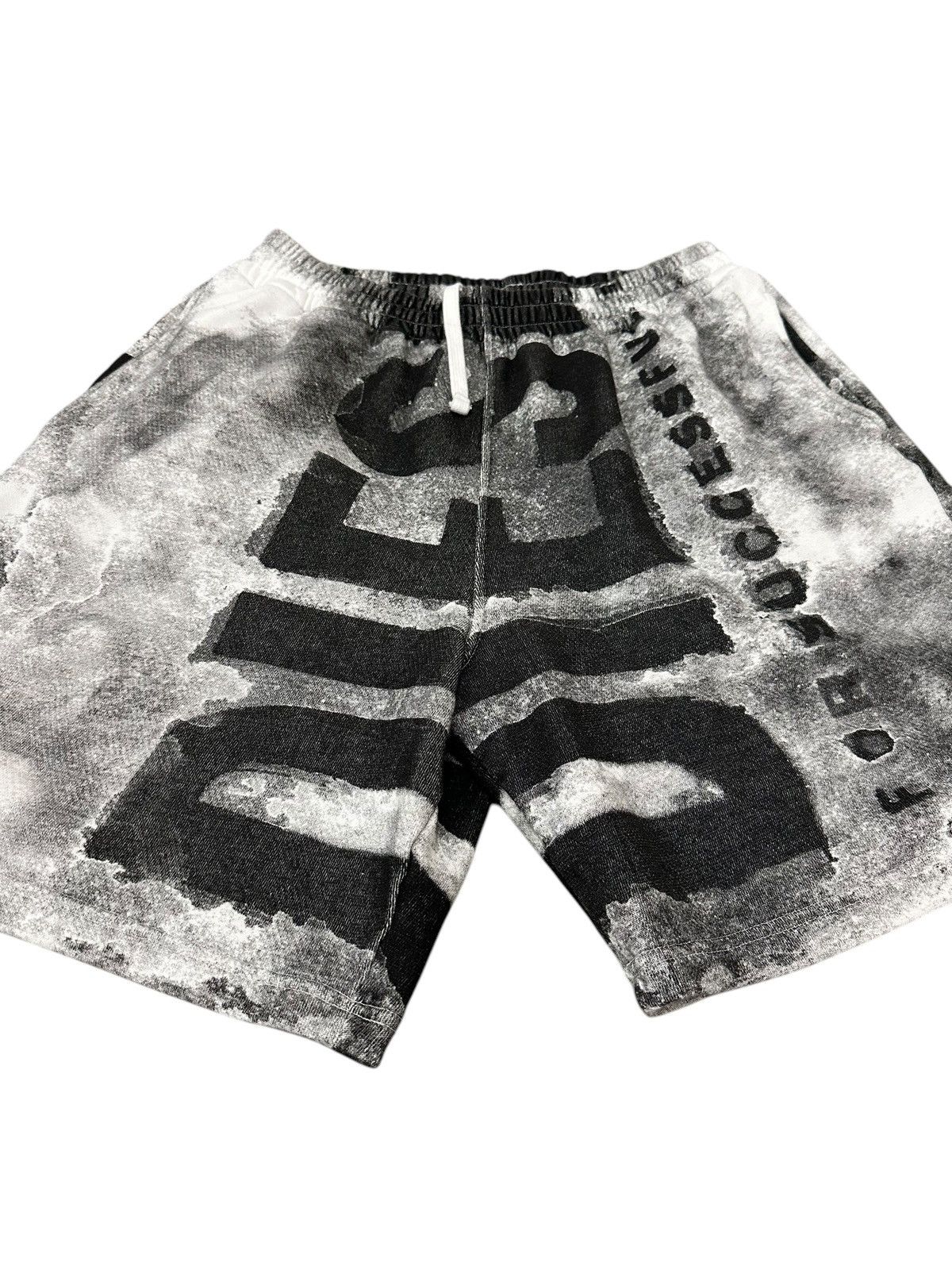 Diesel Diesel Dye Print Shorts Size US 32 / EU 48 - 2 Thumbnail
