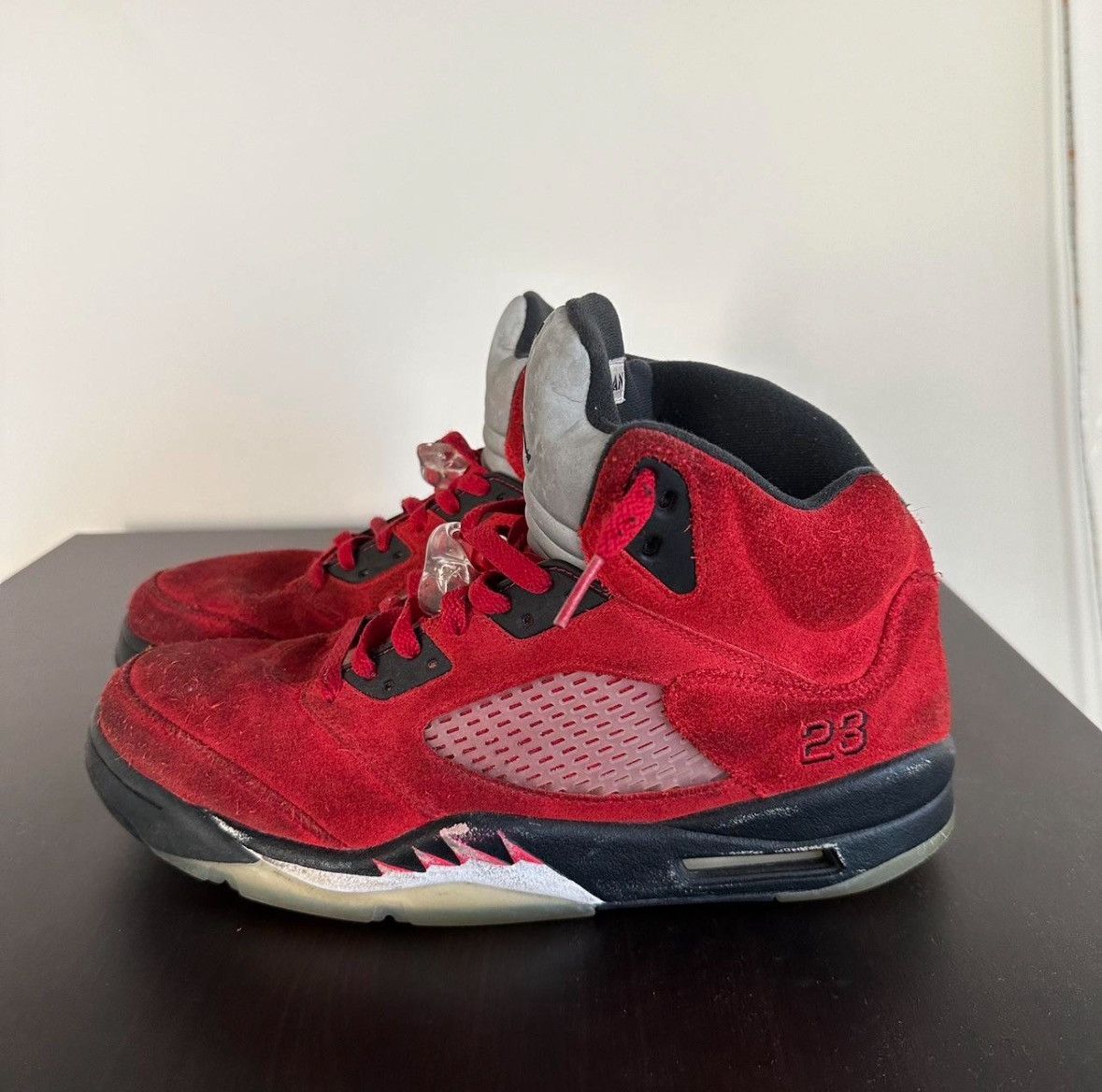 Jordan Brand Jordan raging bull five 2009 Size US 12 / EU 45 - 2 Thumbnail