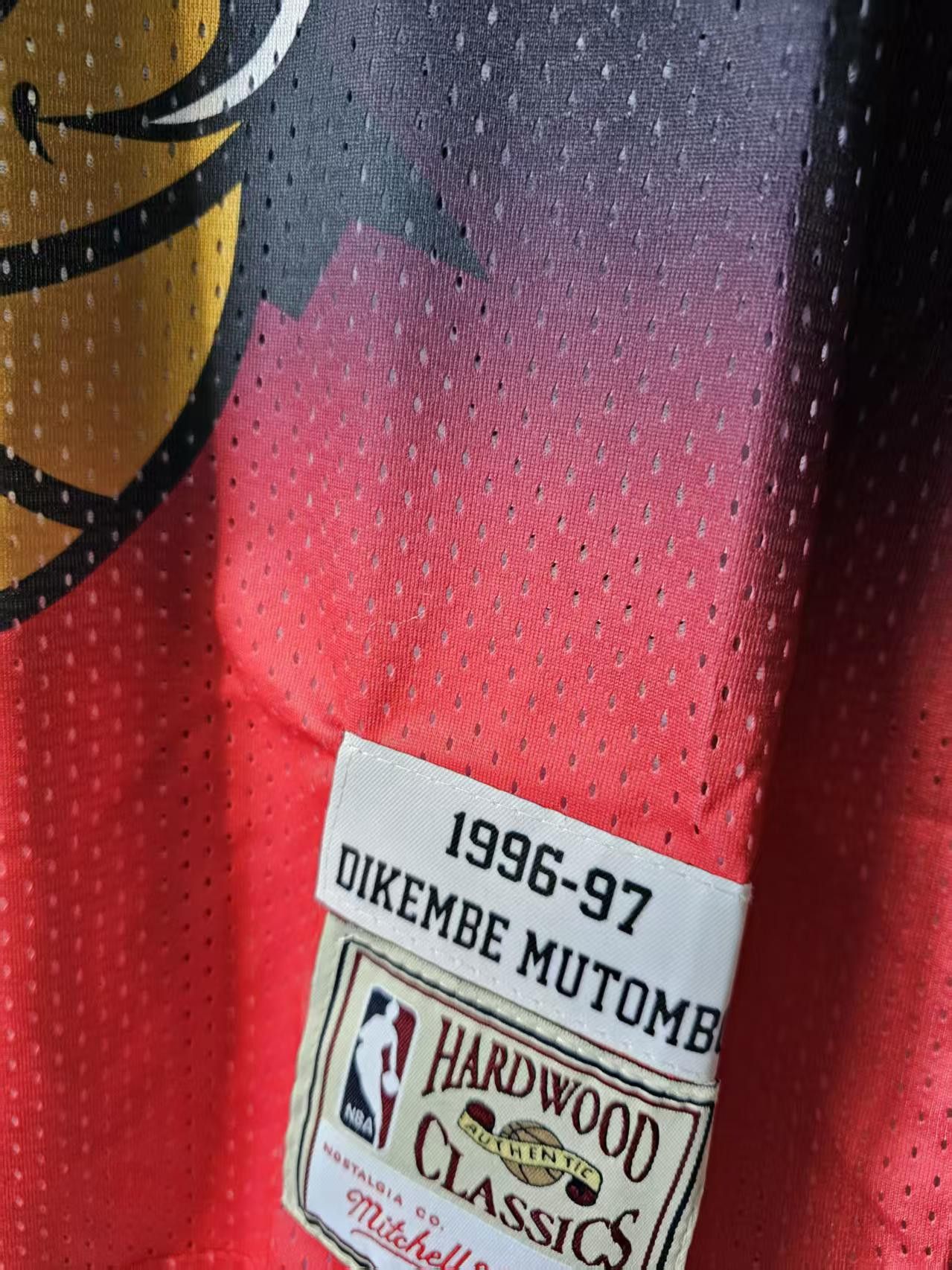 NBA Atlanta Hawks #55 Mutombo Jersey Size US XL / EU 56 / 4 - 4 Thumbnail