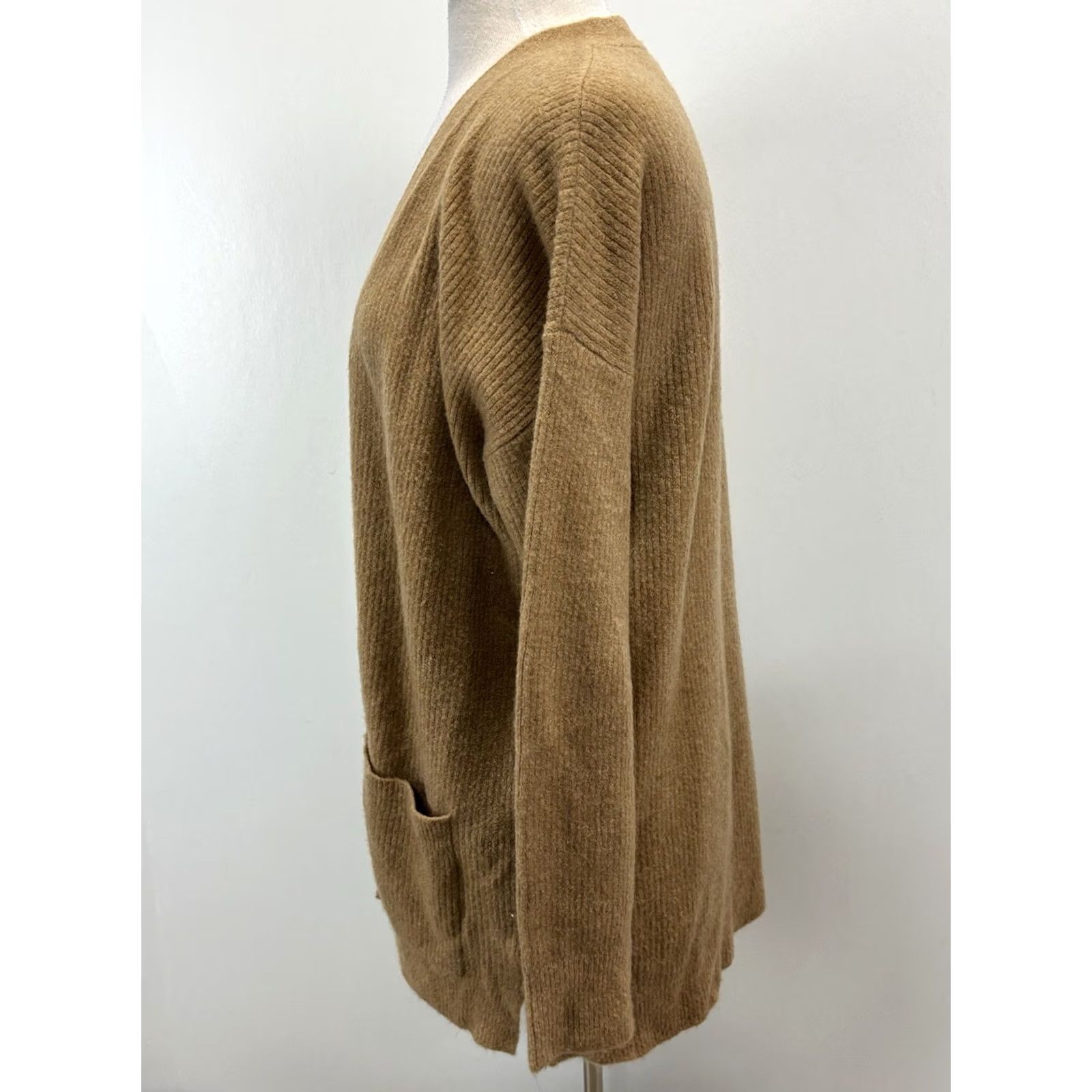 J.Crew J. Crew Cardigan Sweater Women’s M Tan Open Front Mid Length Solid Knit Acrylic Blend Vintage No Size M / US 6-8 / IT 42-44 - 2 Thumbnail