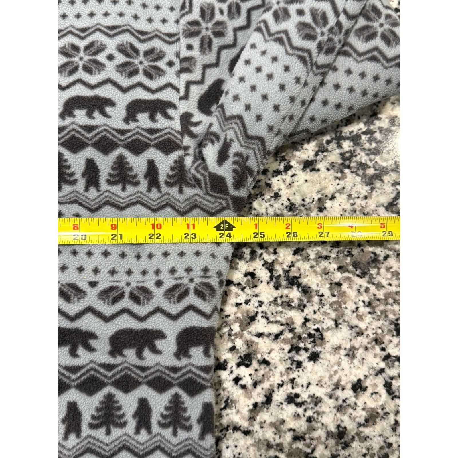 Chubbies Chubbies Shirt Reversible Fleece Colorblock Sweatshirt Gray XL Mens Size US XL / EU 56 / 4 - 3 Thumbnail