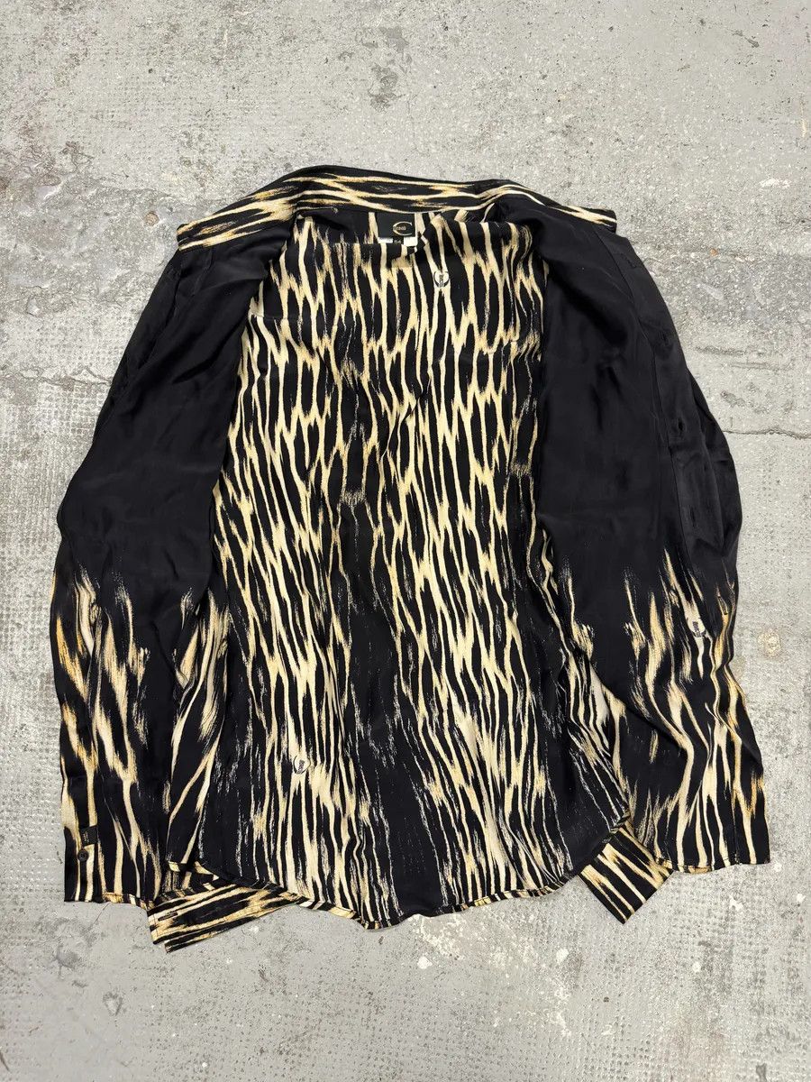Just Cavalli 2000s Cavalli Black Silk Guava Fire Shirt Size US L / EU 52-54 / 3 - 5 Thumbnail
