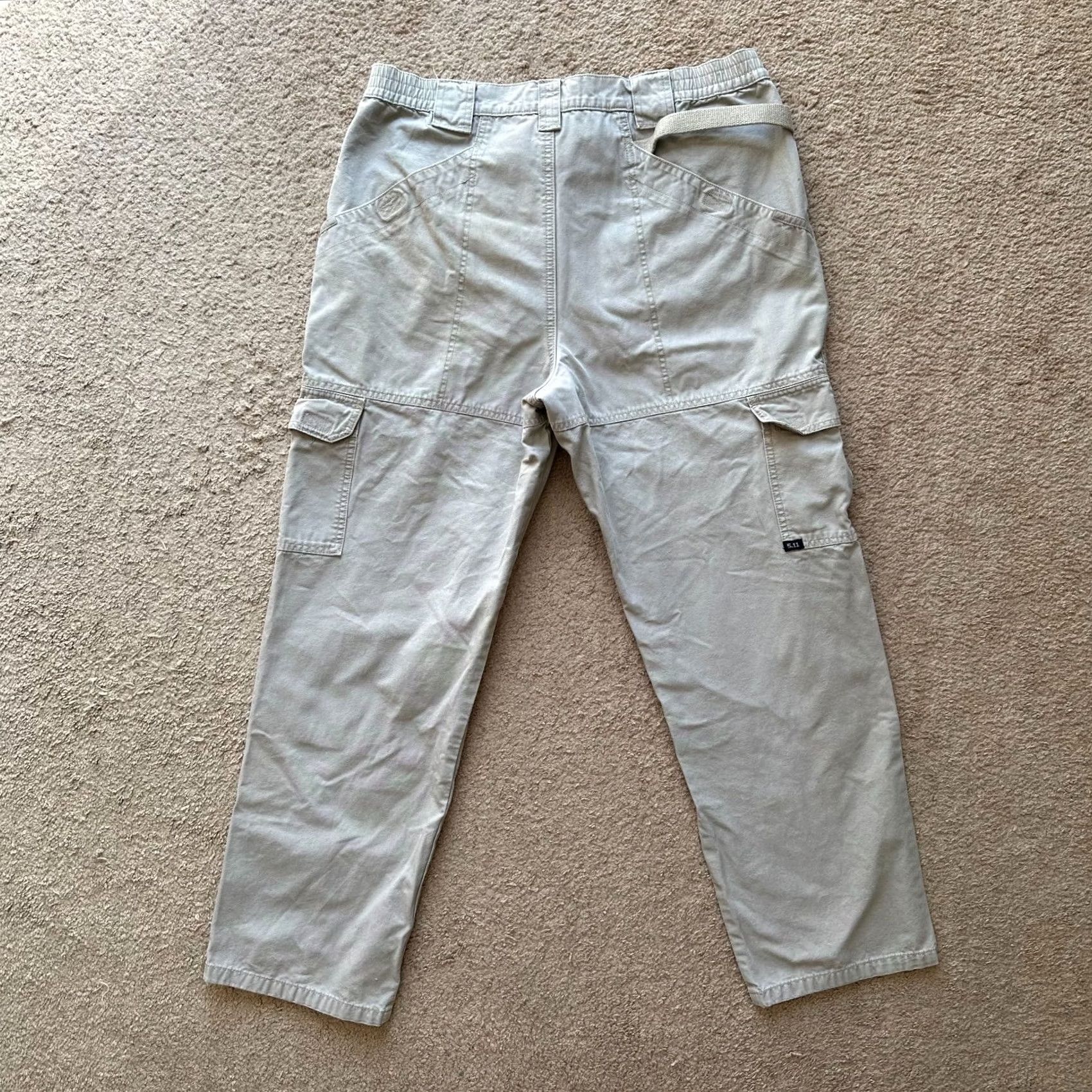 Vintage 5.11 Tactical Cargo Pants Mens 36x30 Mid Rise Ripstop Tan Distressed Military Size US 36 / EU 52 - 3 Thumbnail