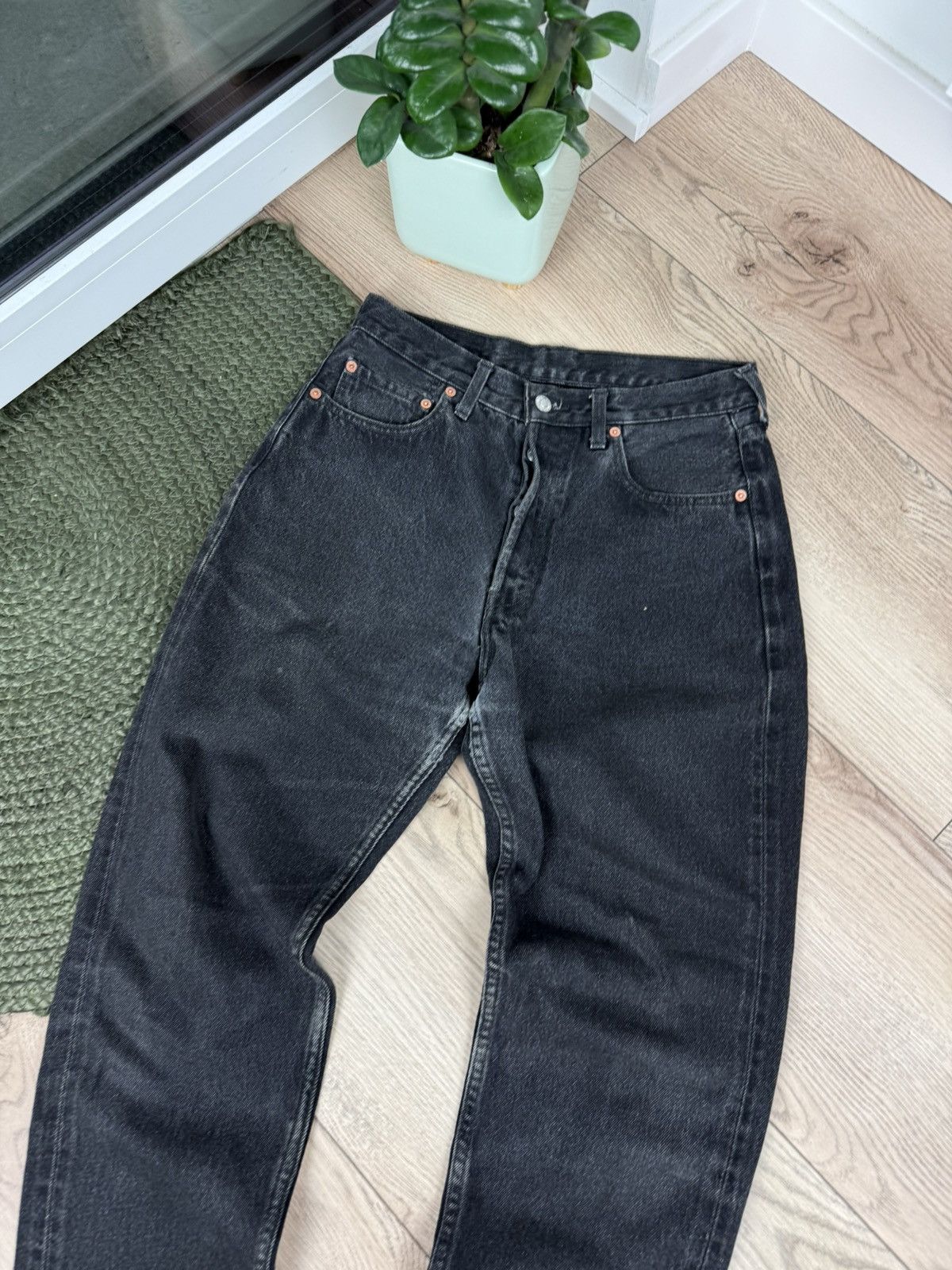 Levi's × Vintage 1990’s Vintage Levi’s 536 Charcoal Grey Denim Jeans 32X32 Size US 32 / EU 48 - 3 Thumbnail
