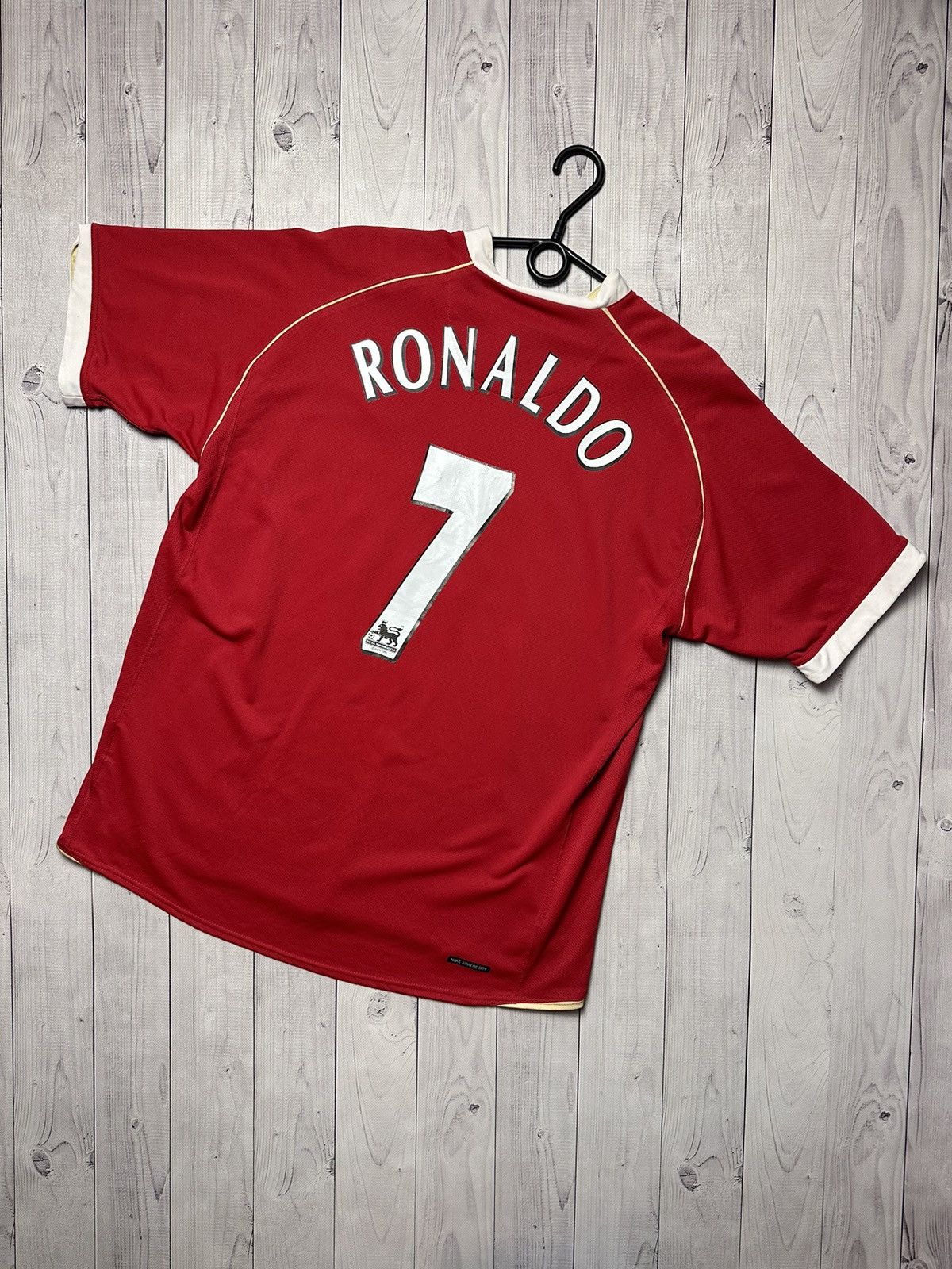 Vintage Nike Manchester United soccer jersey 7 Ronaldo Large Tops