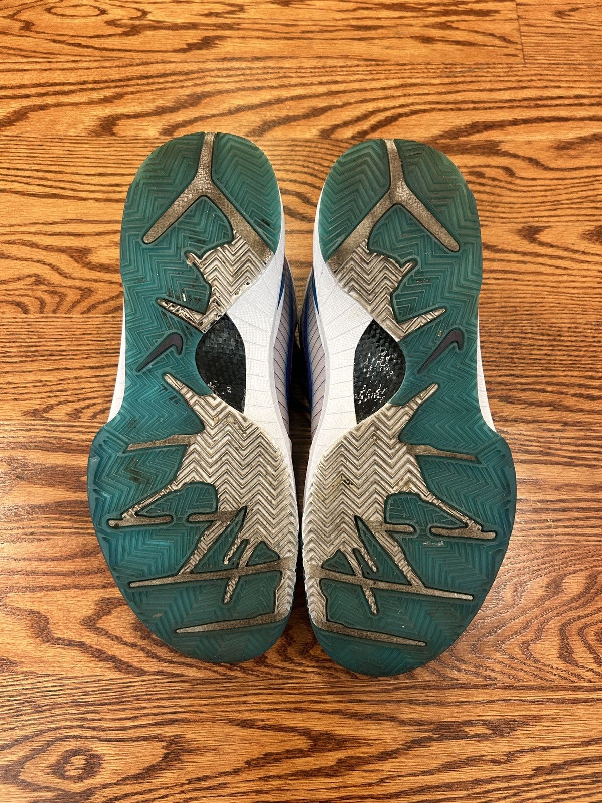 Nike Nike Kobe 4 Protro Draft Day Hornets Size US 10.5 / EU 43-44 - 6 Thumbnail