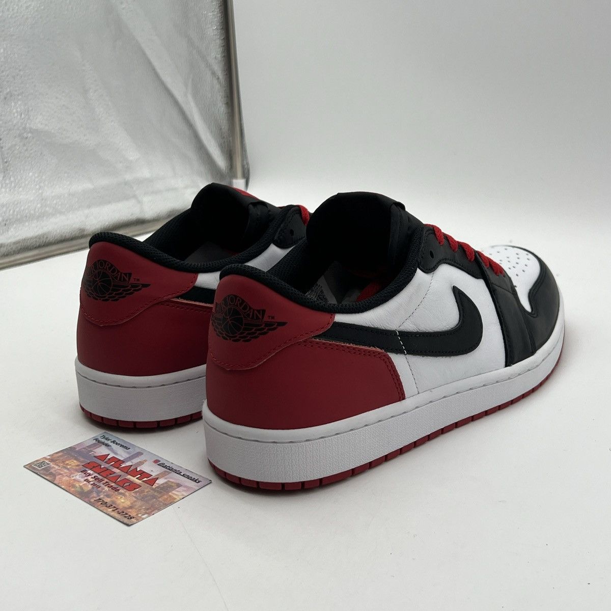 Nike Air Jordan 1 low black toe Size US 12.5 / EU 45-46 - 6 Thumbnail