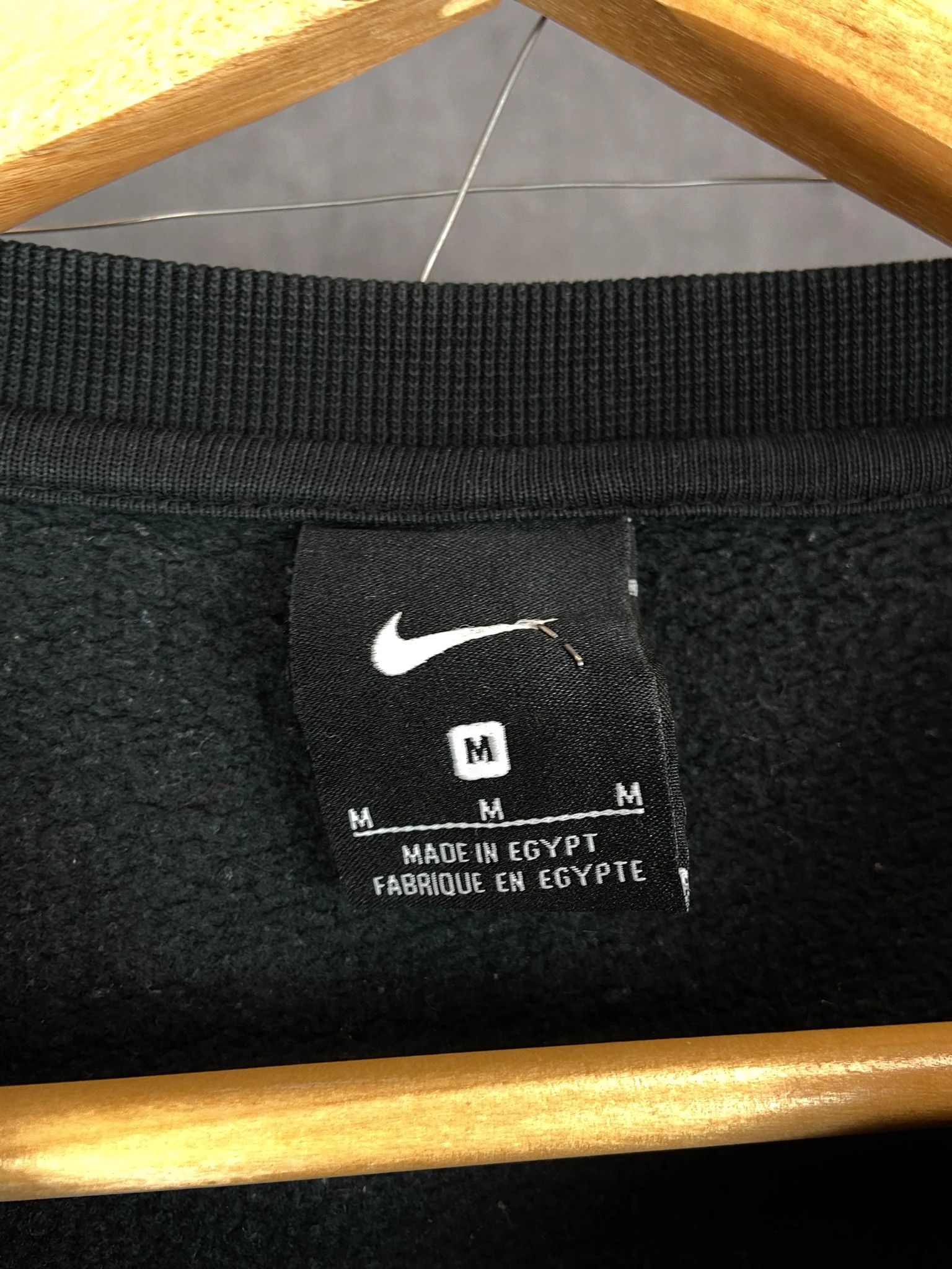 Nike Nike Black Sweatshirt M Vintage Streetwear Size US M / EU 48-50 / 2 - 3 Thumbnail