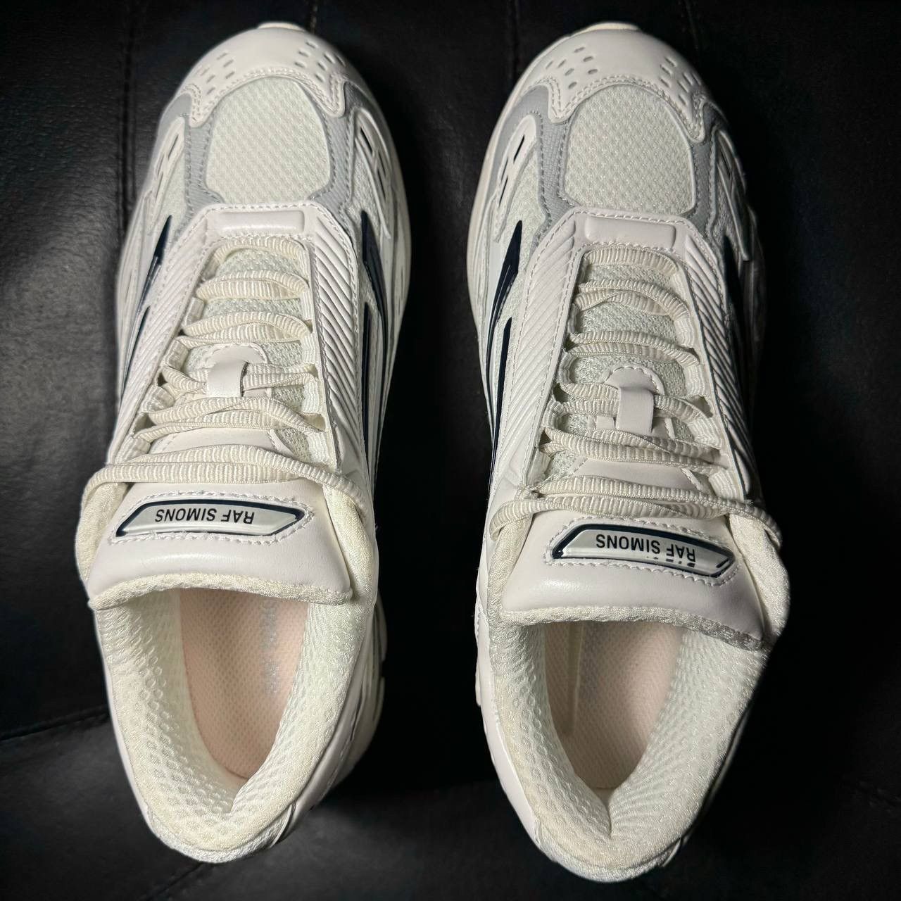 Raf Simons Raf Simons UltraSceptre White black Size US 6 / EU 39 - 7 Thumbnail