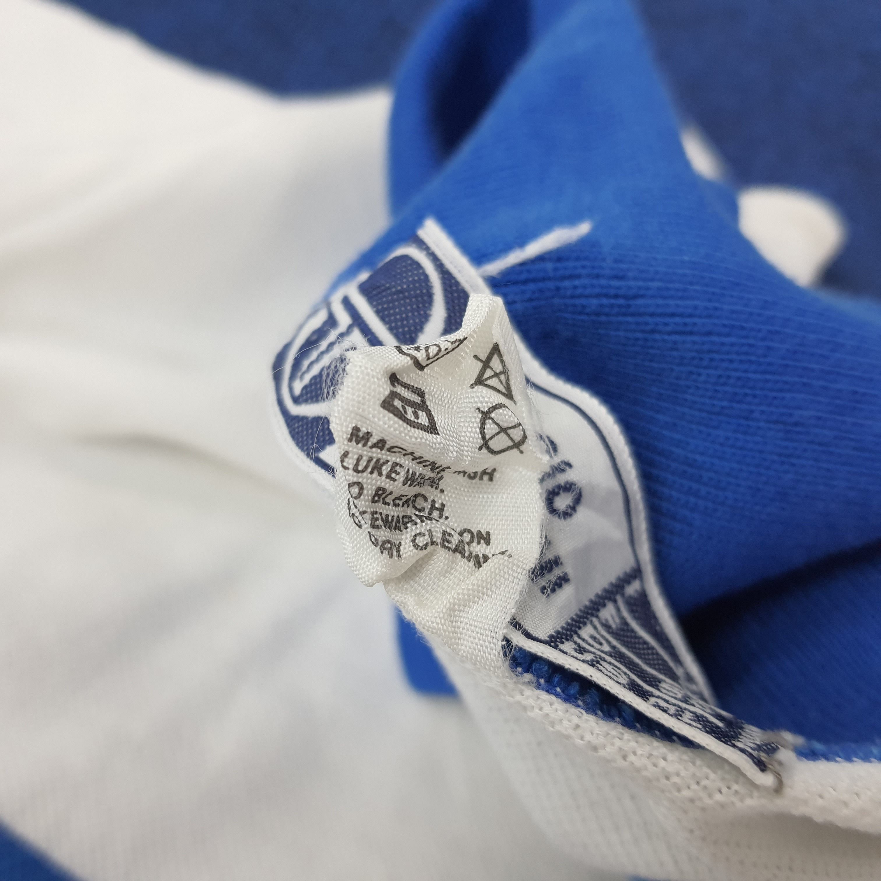 Sergio Tacchini × Vintage Vintage Sergio Tacchini Designer Polo Shirt C219N6 Size US M / EU 48-50 / 2 - 5 Thumbnail