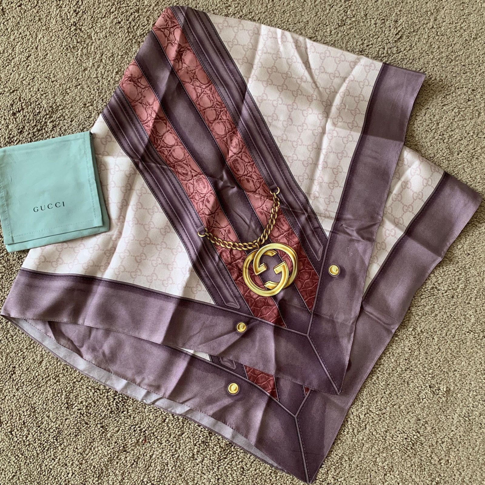 Gucci G1061 Gucci monogram large pure silk scarf with dust bag Size ONE SIZE - 1 Thumbnail