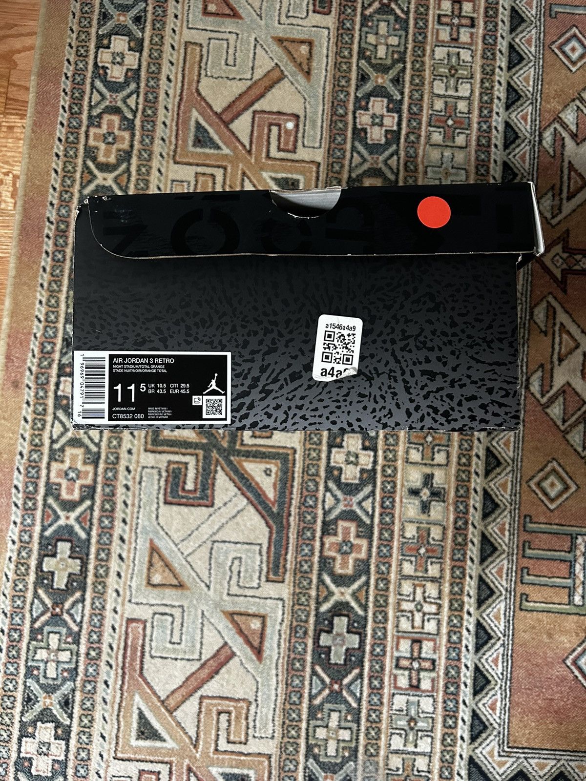 Nike Jordan Retro 3 Size US 11.5 / EU 44-45 - 6 Thumbnail