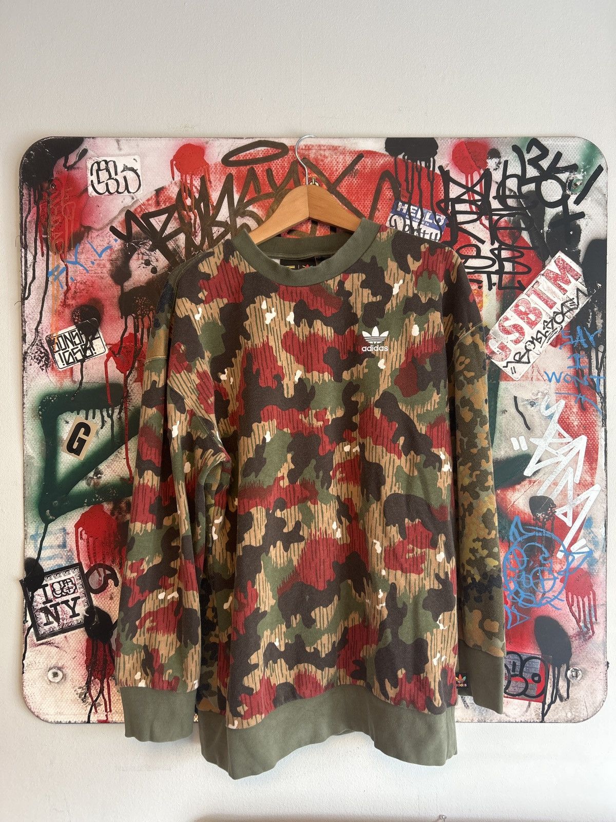 Adidas × Pharrell Pharrell Williams x Adidas Sweatshirt Camo Size US S / EU 44-46 / 1 - 1 Thumbnail
