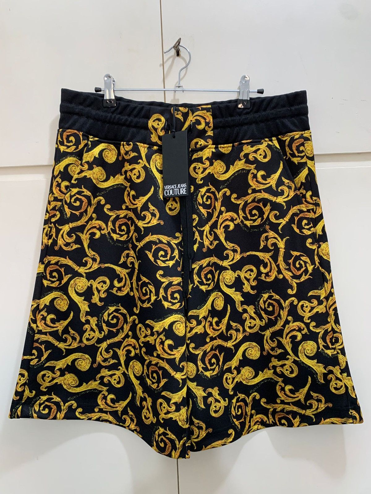 Versace Jeans Couture Tricetate Shorts Versace Jeans Culture Sketch Print L, black Size US 32 / EU 48 - 1 Thumbnail