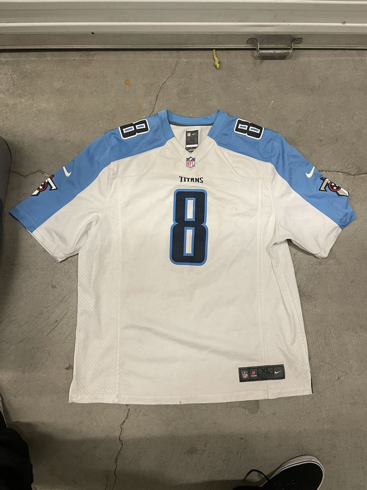 NFL Titans #8 Size US XL / EU 56 / 4 - 1 Thumbnail