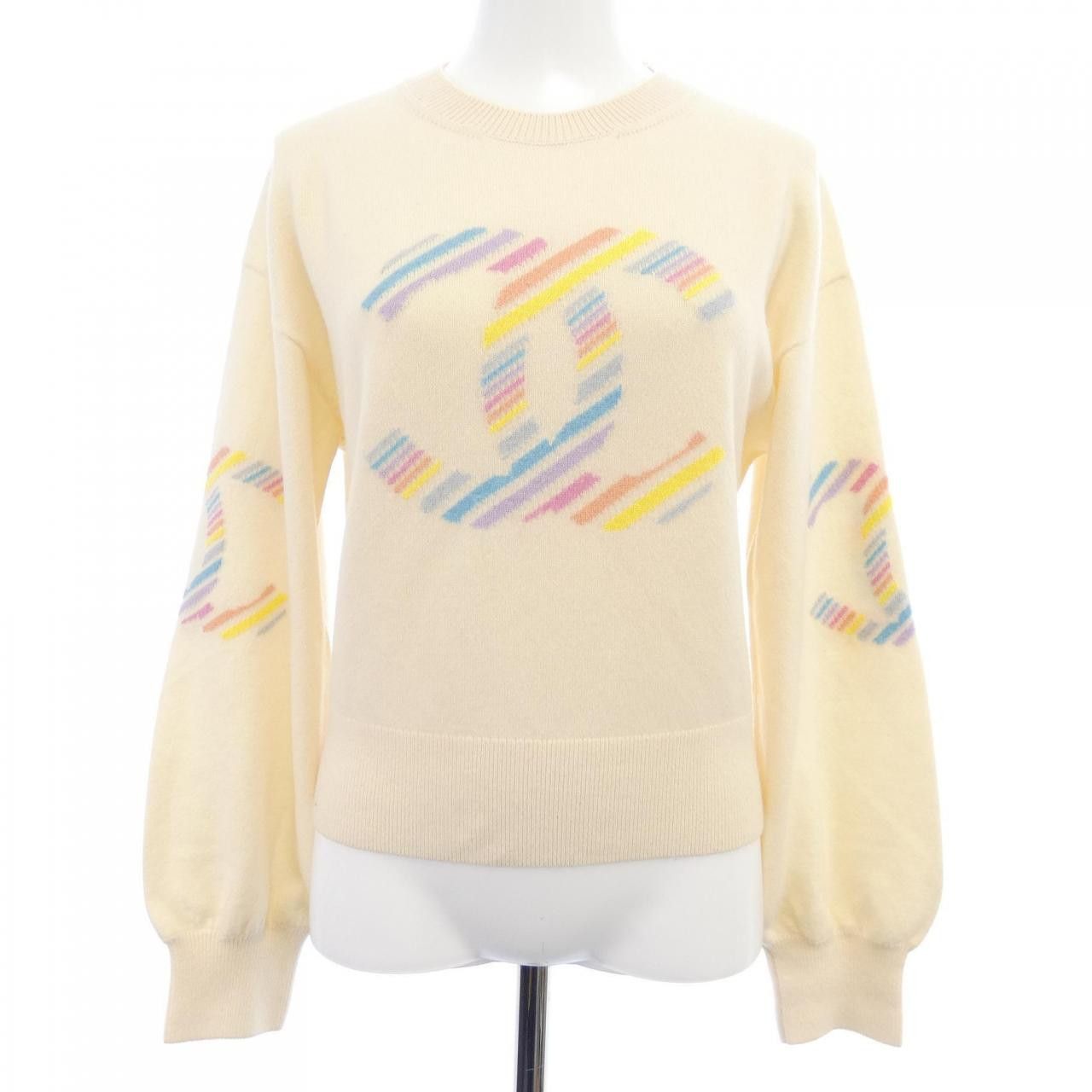 Chanel Chanel Chanel P60510K46043 Cashmere Knit Others Tops P60510K46043 DUTY FREE for USA Size ONE SIZE - 1 Thumbnail