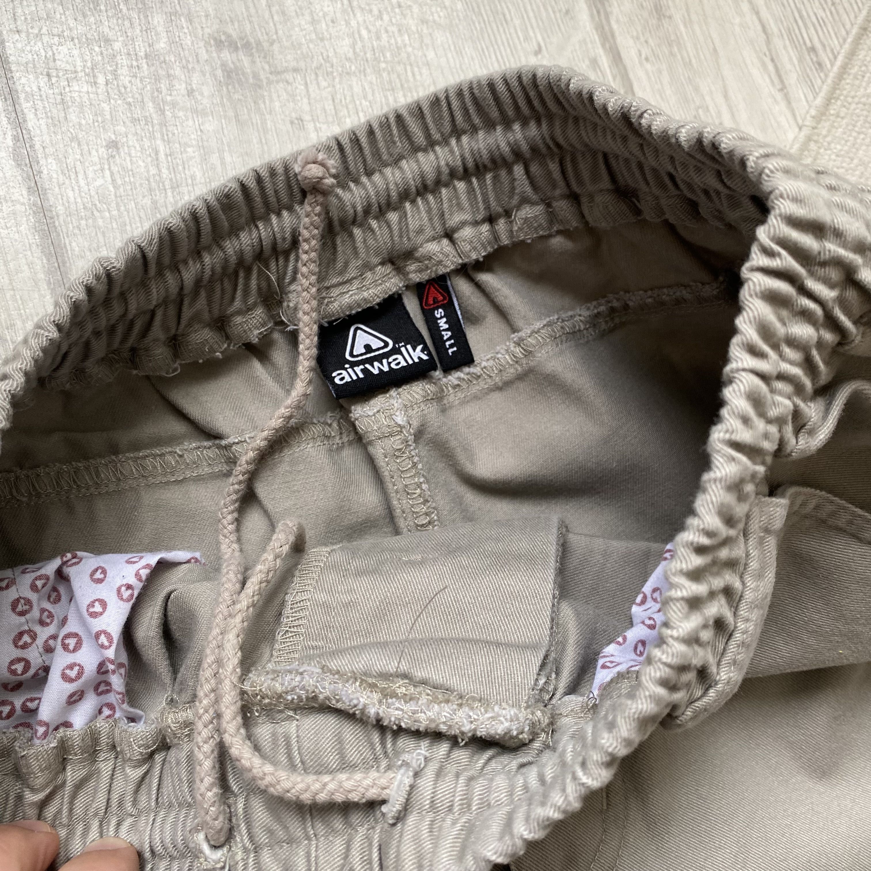 Airwalk Vintage Airwalk Cargo skater baggy pants Y2K Surf Rip curl Size US 30 / EU 46 - 6 Thumbnail