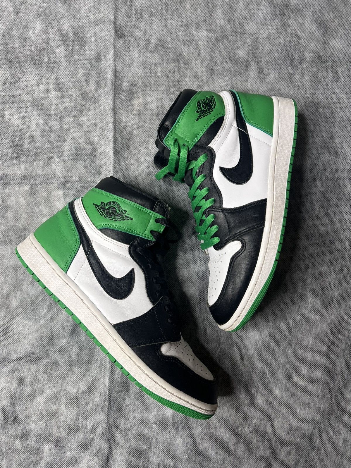 Nike Air Jordan 1 High Lucky Green Size 10
