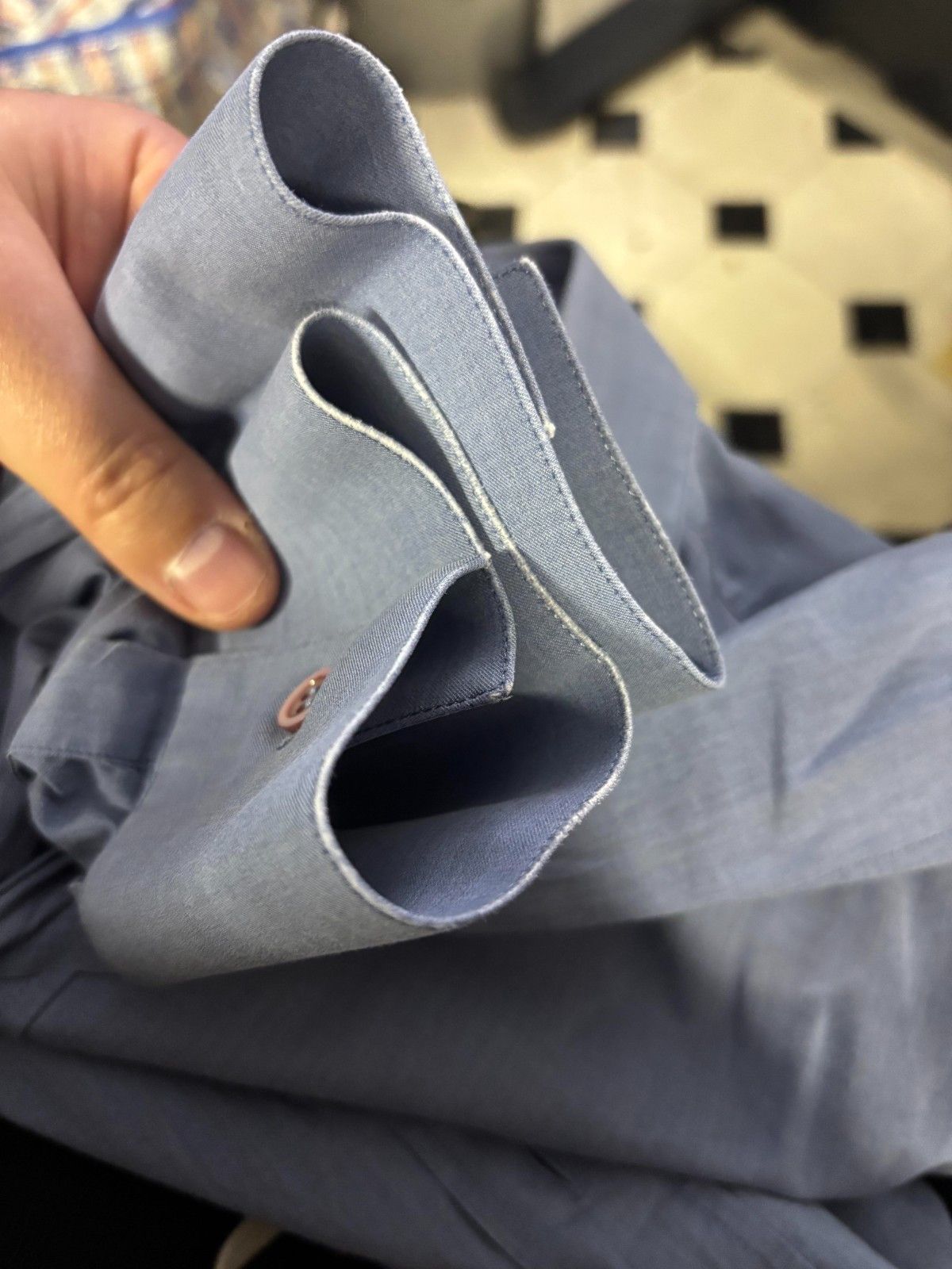 Dior Dior Homme Men Shirt Bee Light Blue Size 41/M, S1688 Size US M / EU 48-50 / 2 - 7 Thumbnail