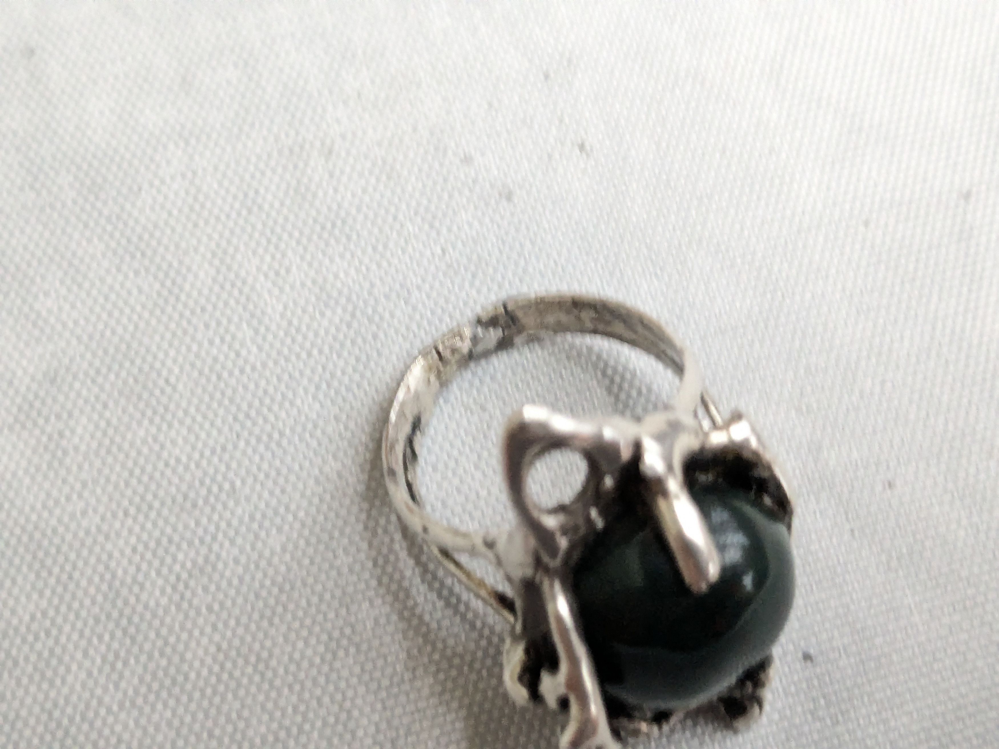 Jewelry Vintage Sterling Silver Ring Bloodstone 7.5 Brutalist Size ONE SIZE - 8 Thumbnail