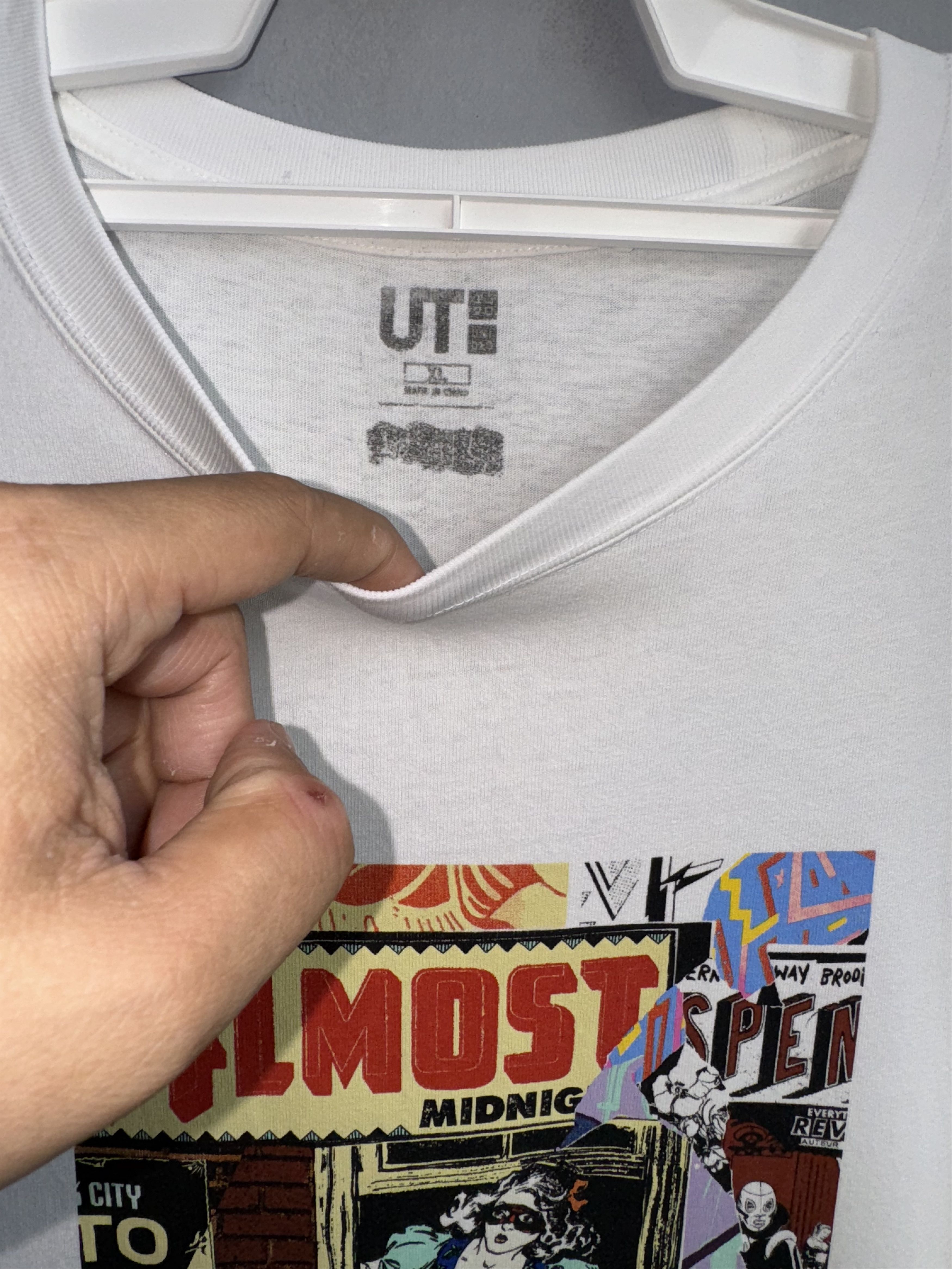Uniqlo Urban Walls Faile Uniqlo Shirt Size US XL / EU 56 / 4 - 3 Thumbnail