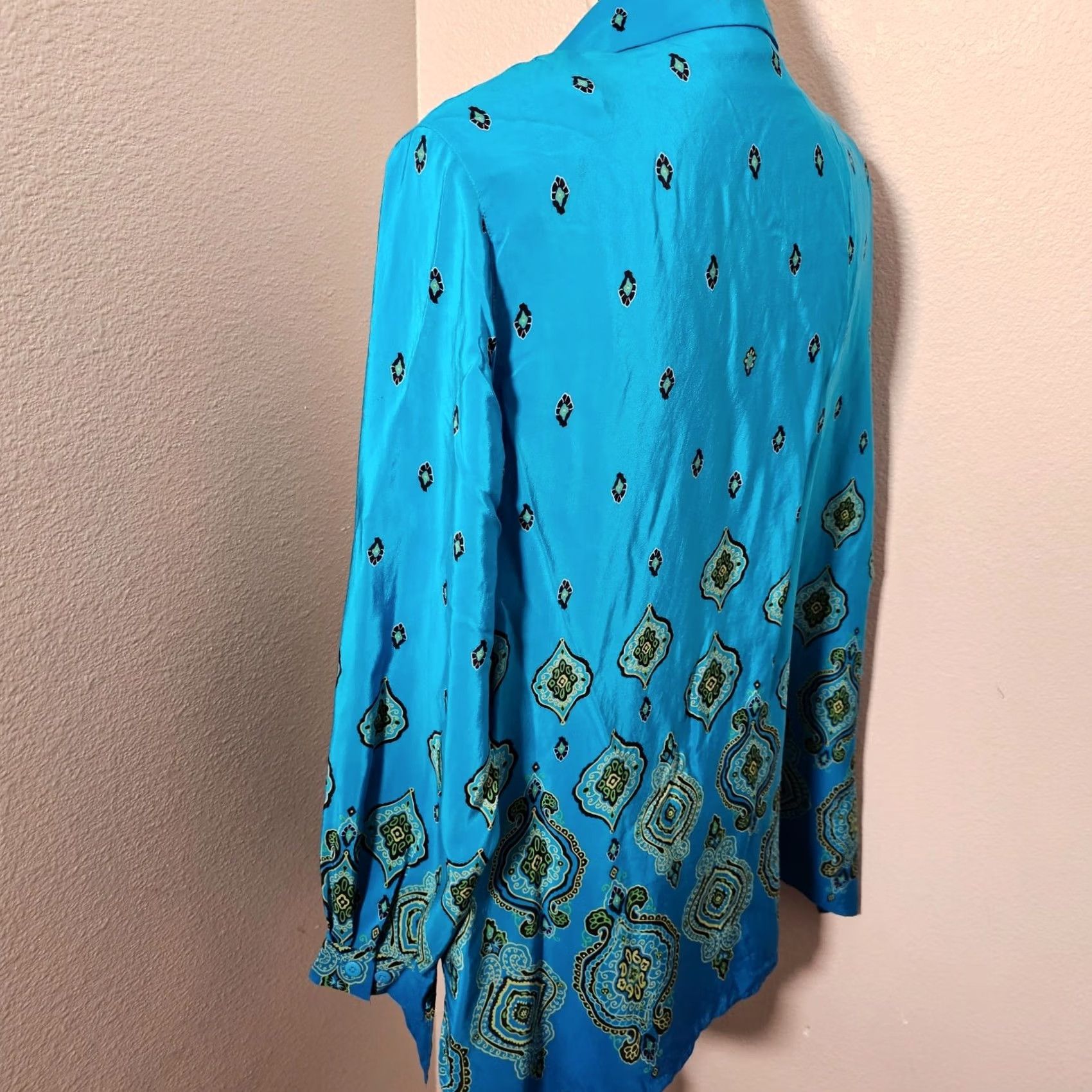 Vintage VINTAGE Silk Lore Silk Button-Up Shirt Womens 1X Blue Paisley Long Sleeve Collared Tunic Blouse Plus Size Size XL / US 12-14 / IT 48-50 - 3 Thumbnail