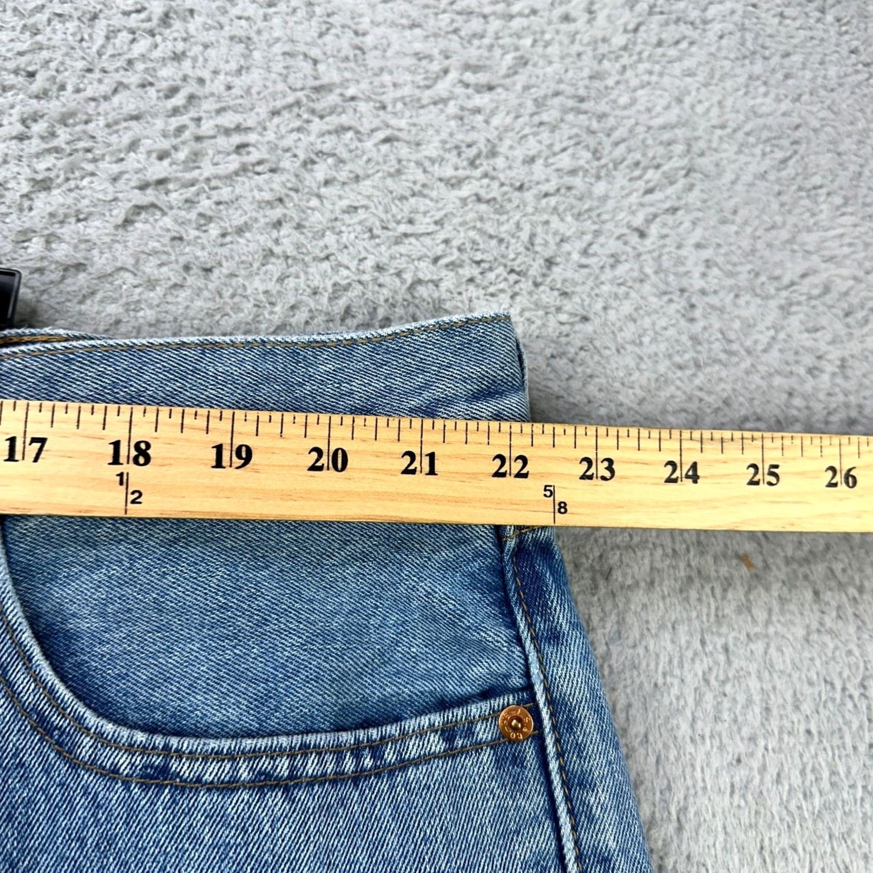 Levi's Levi's 550 Jeans 44X30 Blue Red Tab 5 Pocket Denim Pants Straight Adult Mens Regular Slim Casual Vintage: No, 550 Size US 44 / EU 60 - 7 Thumbnail