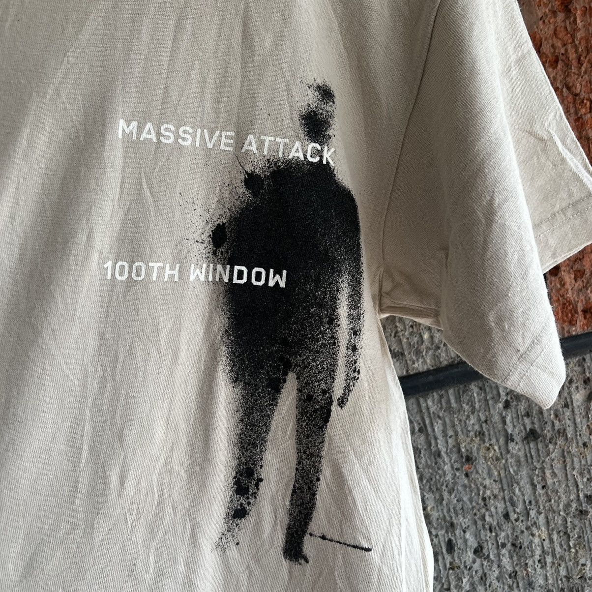 Band Tees VTG 2003 Massive Attack 100th Window Band Tee Shirt Size US M / EU 48-50 / 2 - 4 Thumbnail