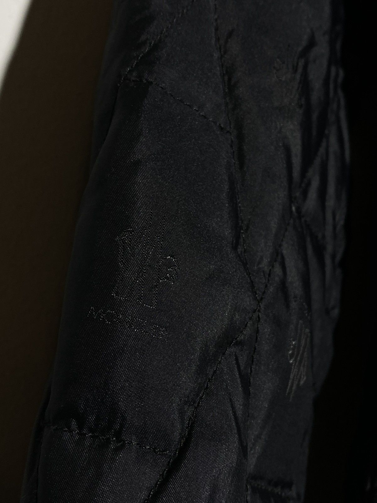 Moncler Moncler Down Filled Monogram Jacket with Fur Details Size S / US 4 / IT 40 - 5 Thumbnail