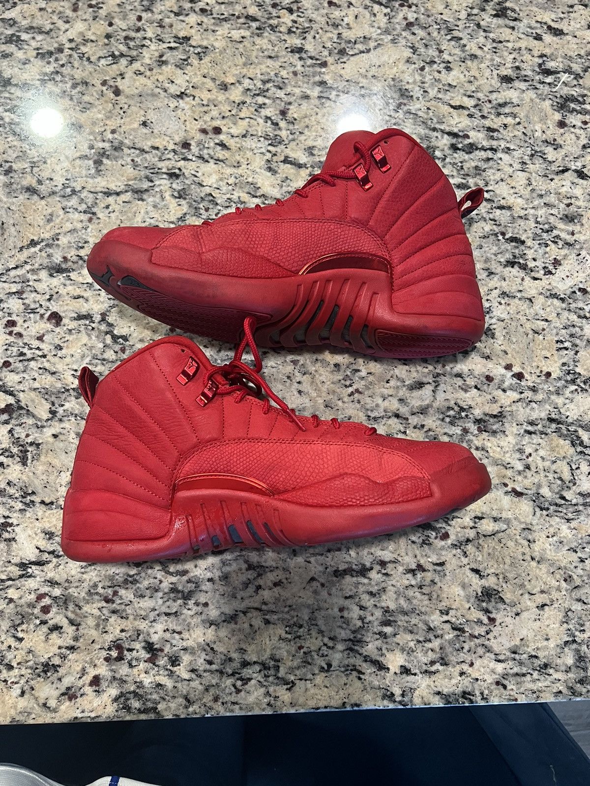 Jordan Brand × Nike Jordan 12 cherry red Size US 11.5 / EU 44-45 - 2 Thumbnail