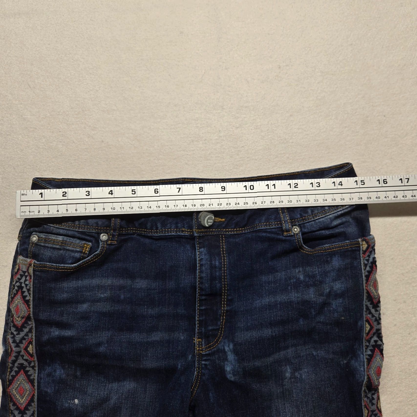 Vintage Cato Mid-Rise Bermuda Jeans Adult Women's 10 Dark Blue Solid Stretch Pockets Classic Size 32" / US 10 / IT 46 - 3 Thumbnail
