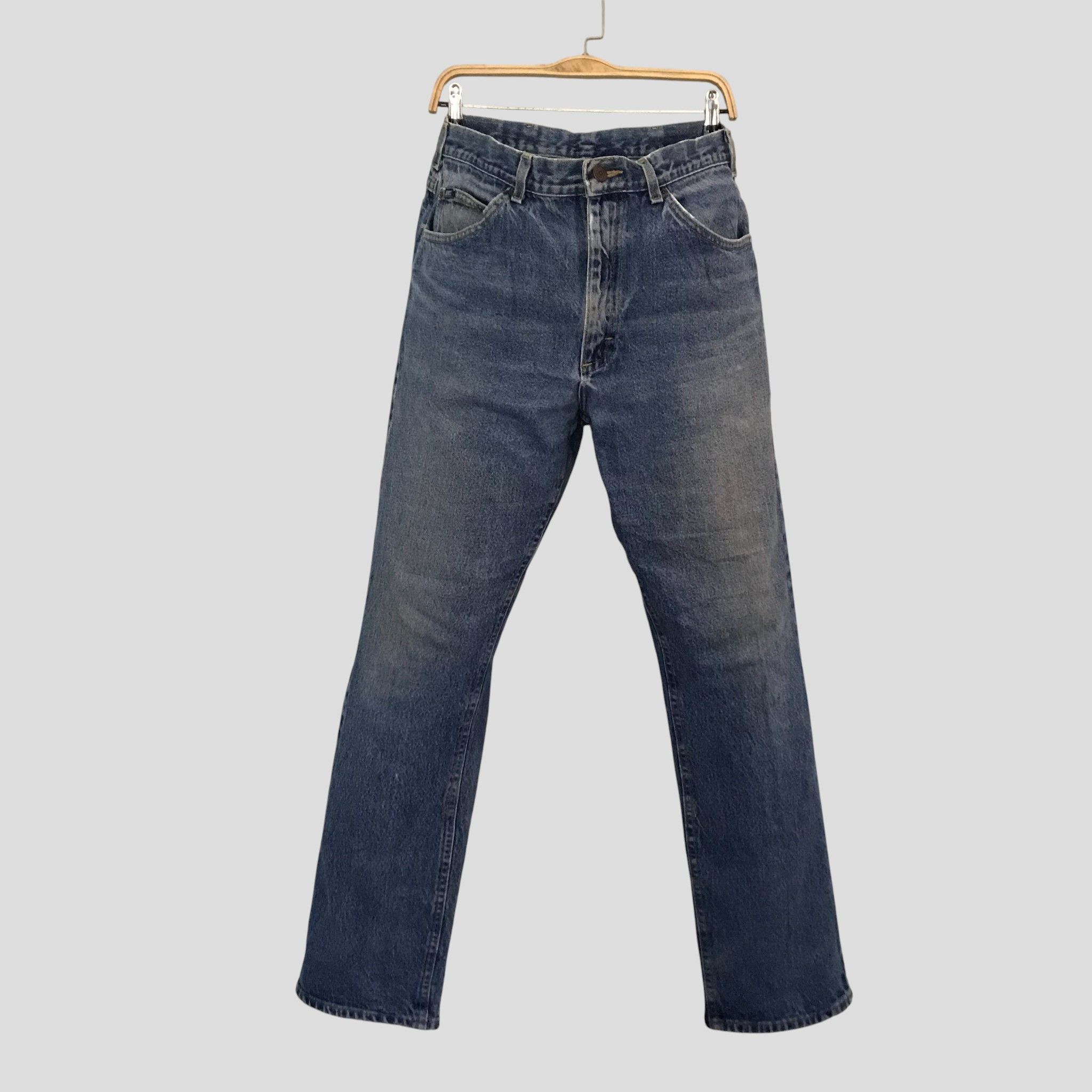 Lee Vintage 90s Lee Medium Light Wash Straight Leg Jeans Size US 34 / EU 50 - 1 Thumbnail