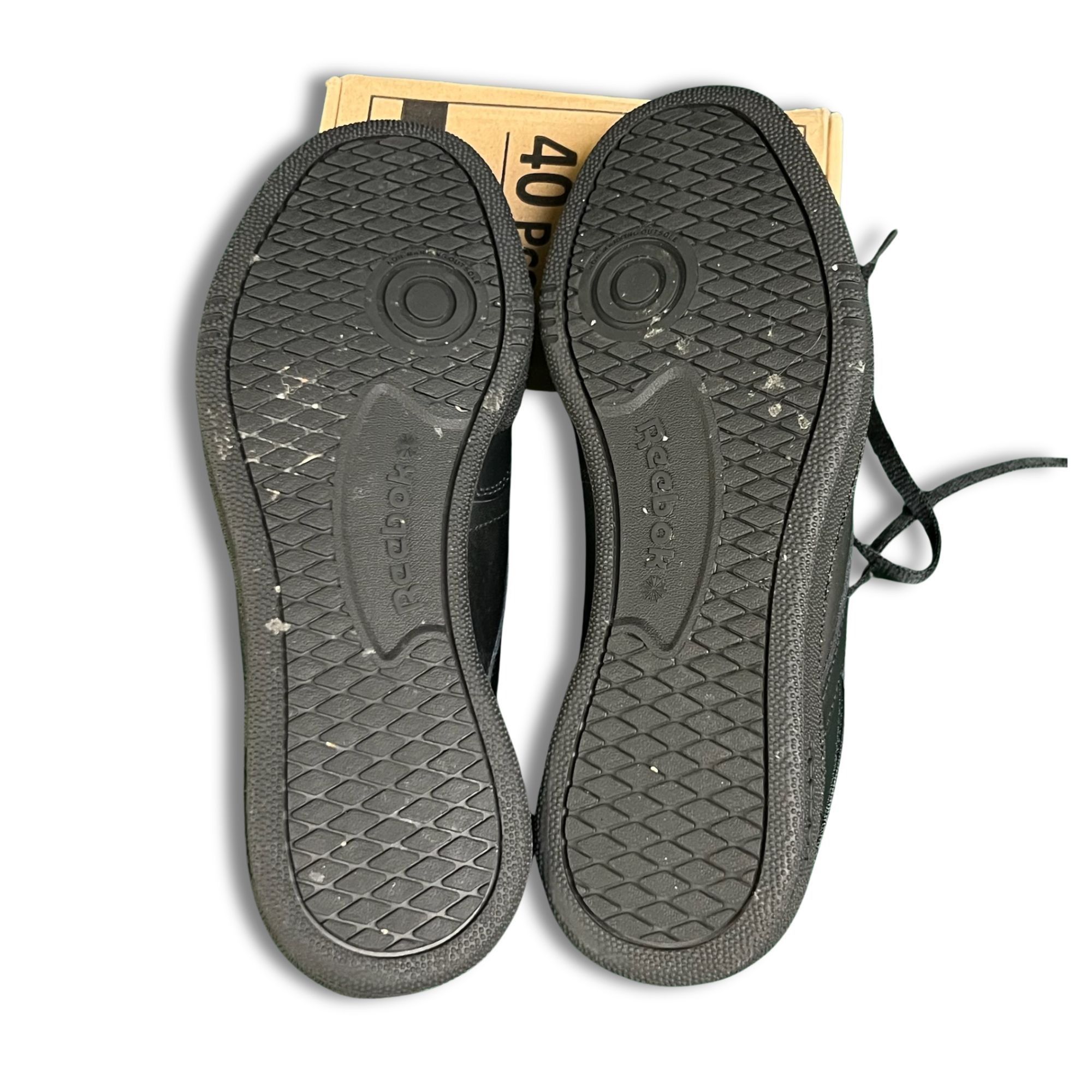 Reebok All-Black Leather Reebok Club C 85 Sneakers Size 9 Mens Clas Size US 9 / EU 42 - 4 Thumbnail