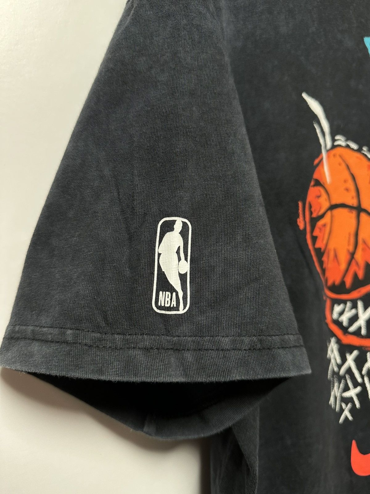 Nike Team 31 Courtside Men's Nike Max90 NBA T-Shirt Basketball Size US M / EU 48-50 / 2 - 4 Thumbnail