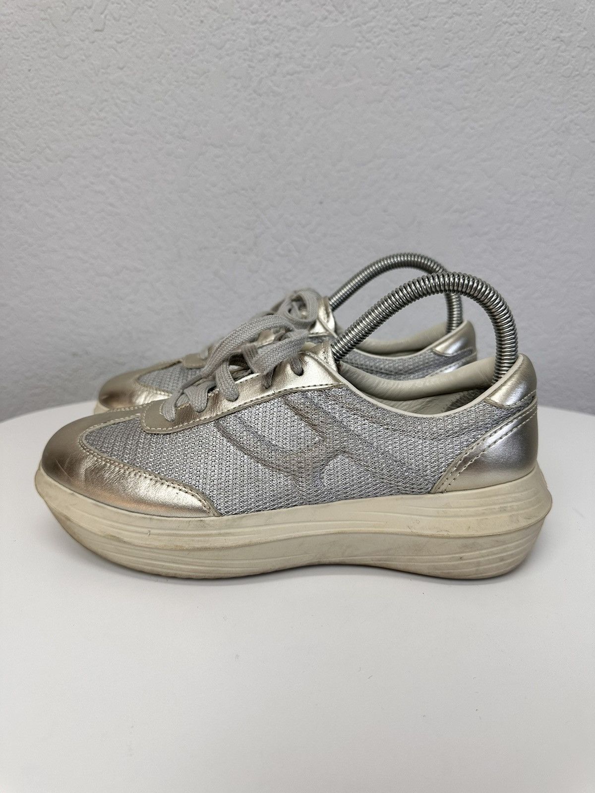 Kybun Gold women’s shoes vintage minimalist retro style Size US 8.5 / IT 38.5 - 4 Thumbnail
