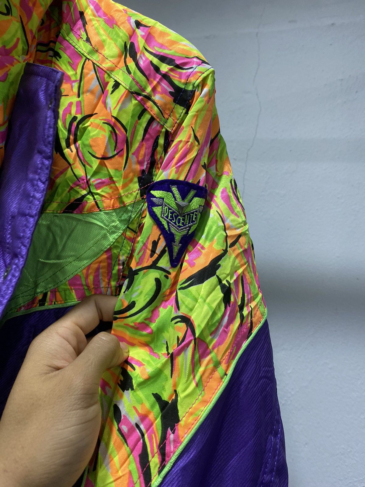 Vintage Vintage Descente Ski Winter Jacket 80s 70s Era Crop Size L / US 10 / IT 46 - 9 Thumbnail