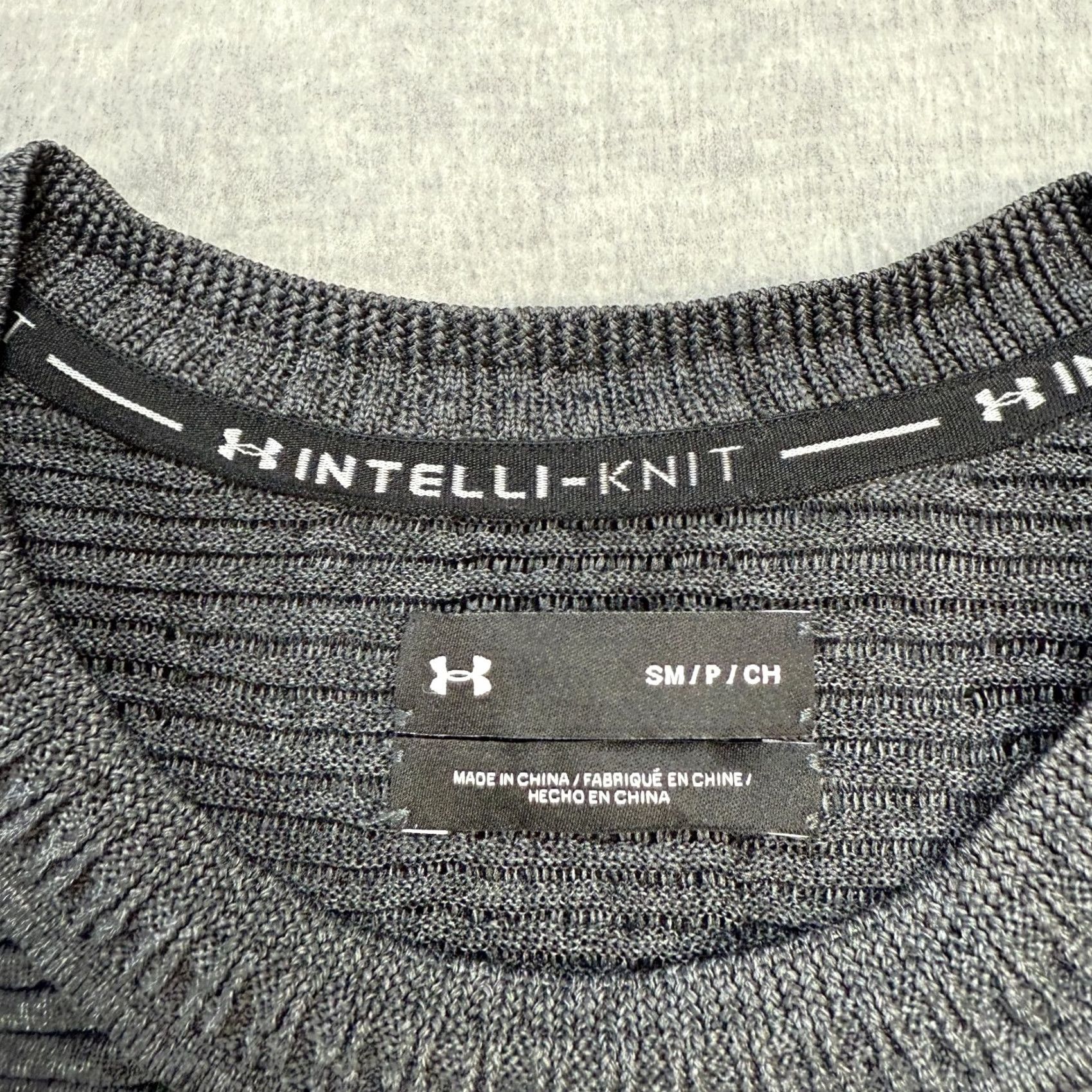 Under Armour Under Armour Shirt Men Small Gray Intelliknit Phantom Base Layer Run Gym Pullover Crew Neck Athletic Stretch Activewear 90s Size US S / EU 44-46 / 1 - 5 Thumbnail
